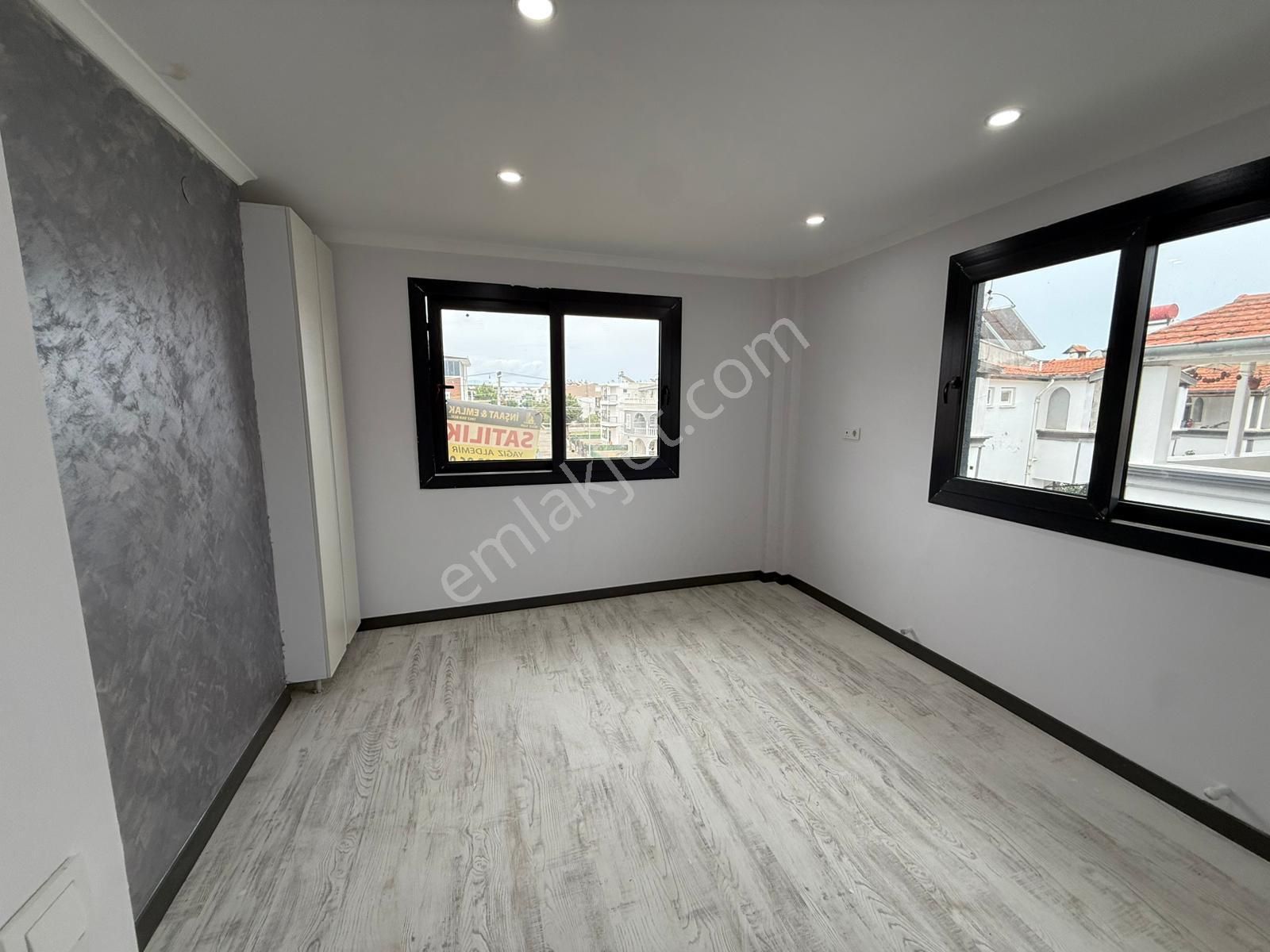 Didim Çamlık Mah.satılık 4+1 Full Yeni Tadilatlı Villa - Görsel 24
