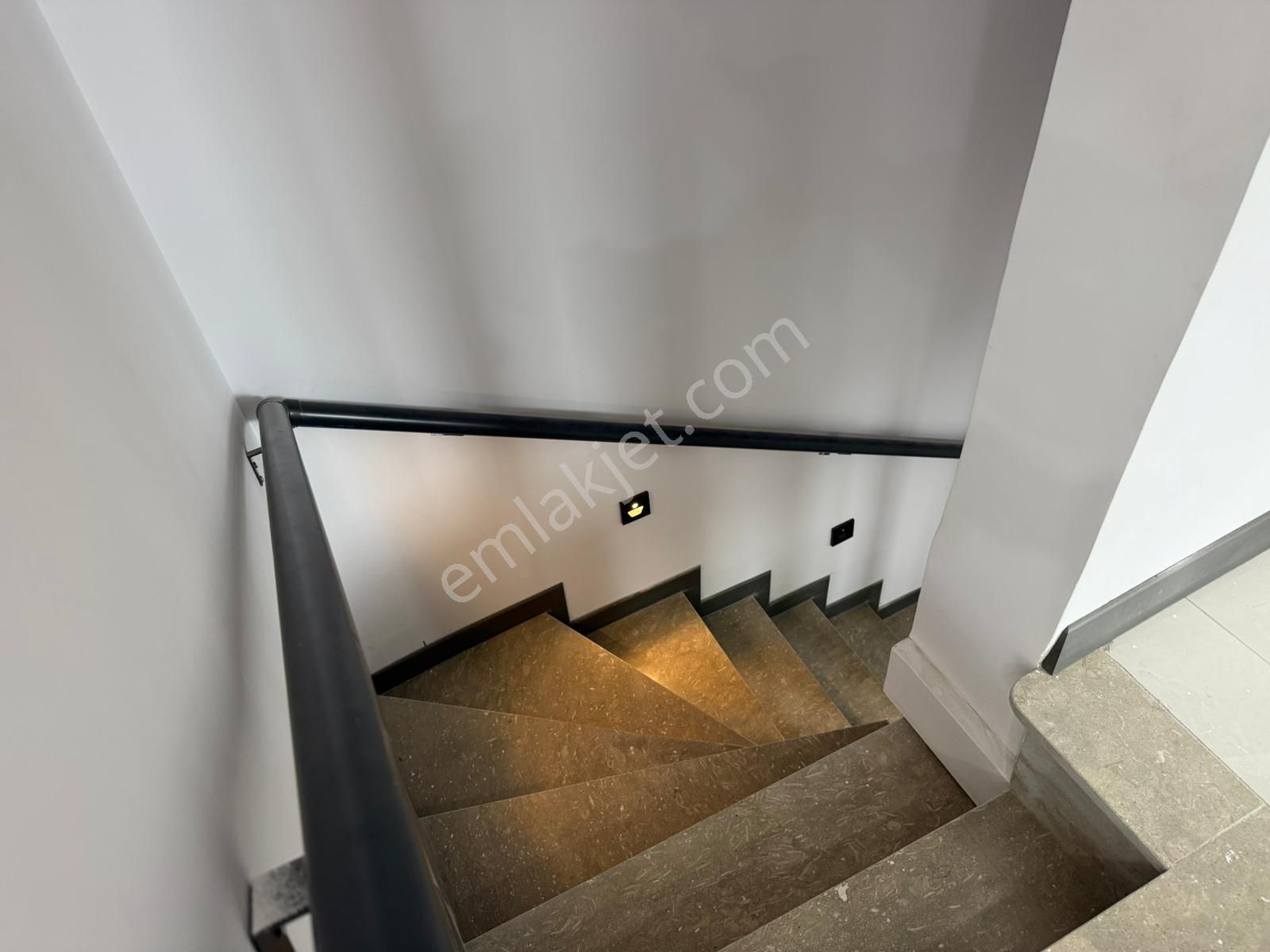 Didim Çamlık Mah.satılık 4+1 Full Yeni Tadilatlı Villa - Görsel 27