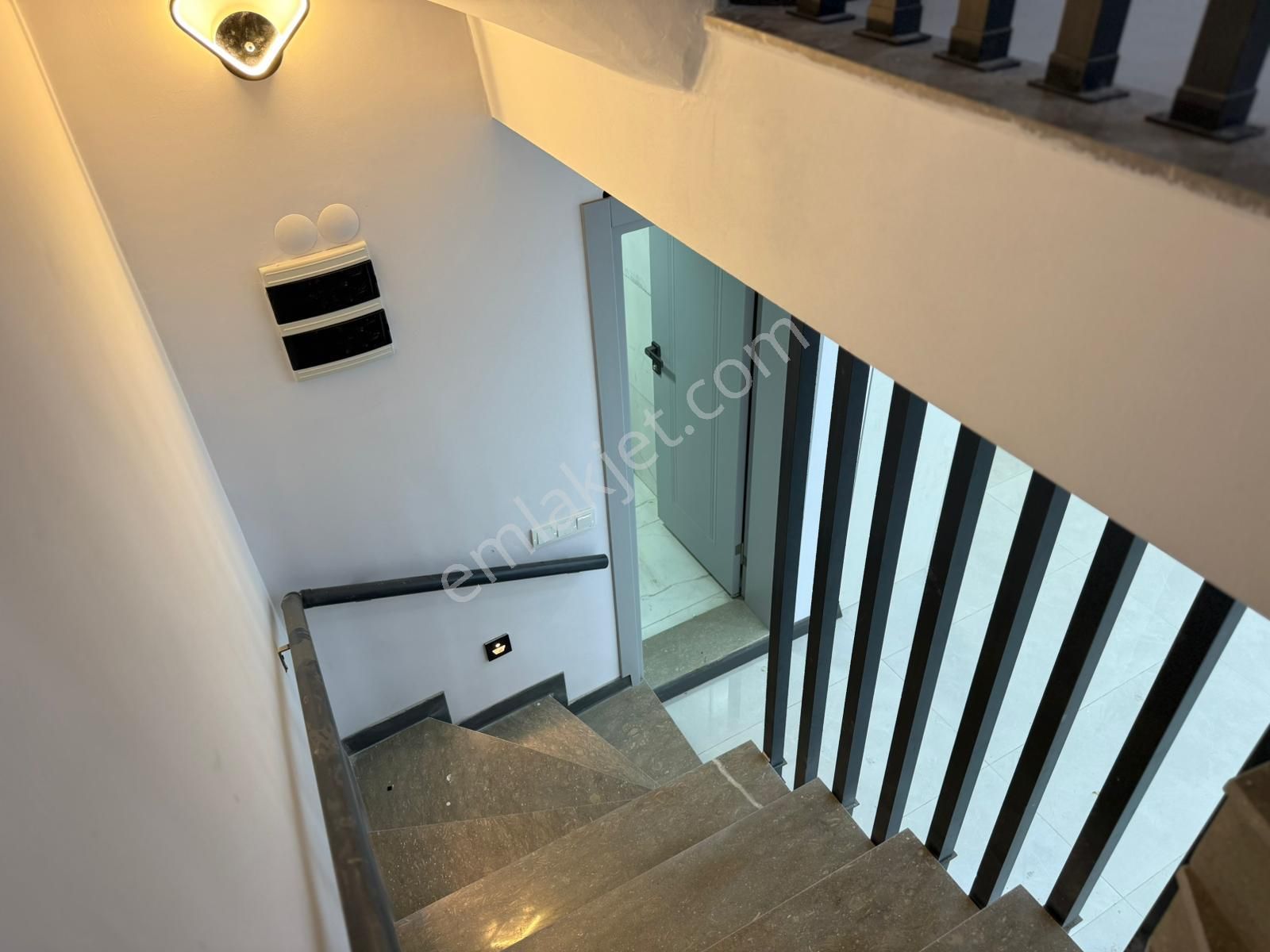 Didim Çamlık Mah.satılık 4+1 Full Yeni Tadilatlı Villa - Görsel 21