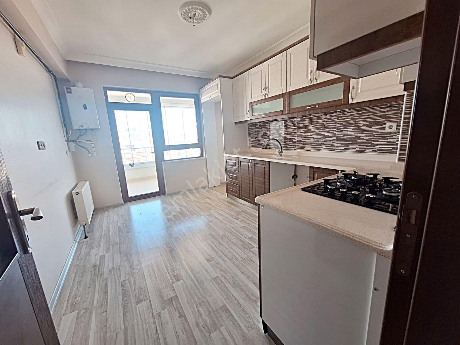 Cihandan Burç Mah Nülüfer Cadde Üzeri Sevale Çok Yakın 3+1 Daire - Görsel 6