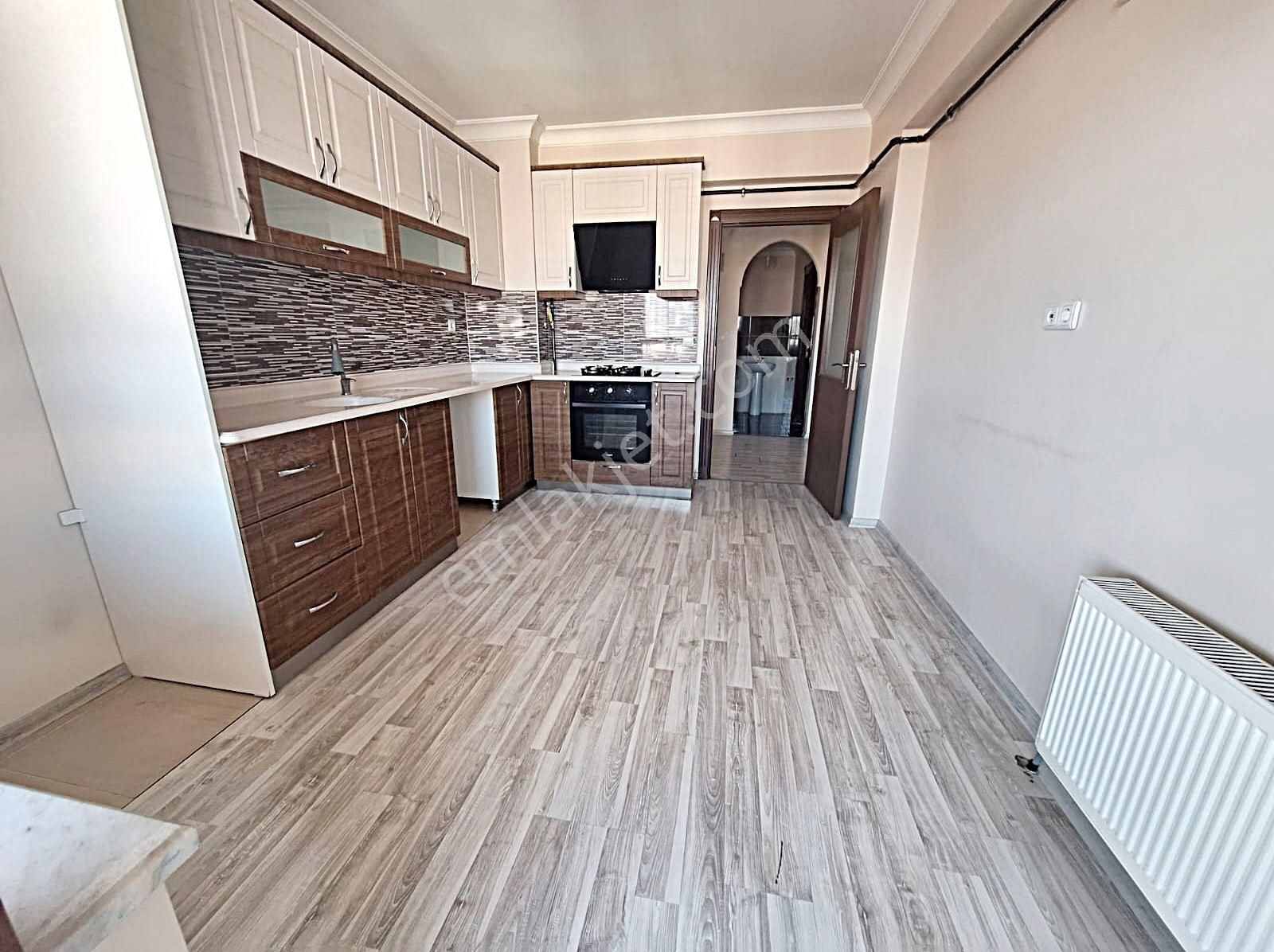 Cihandan Burç Mah Nülüfer Cadde Üzeri Sevale Çok Yakın 3+1 Daire - Görsel 5