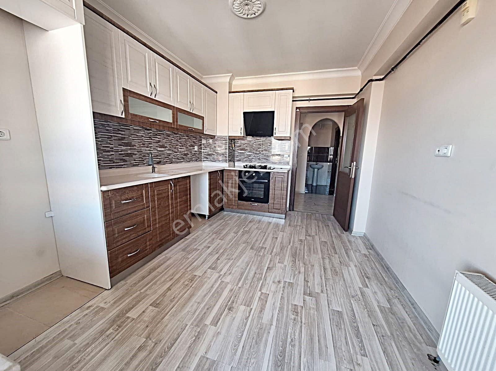 Cihandan Burç Mah Nülüfer Cadde Üzeri Sevale Çok Yakın 3+1 Daire - Görsel 7