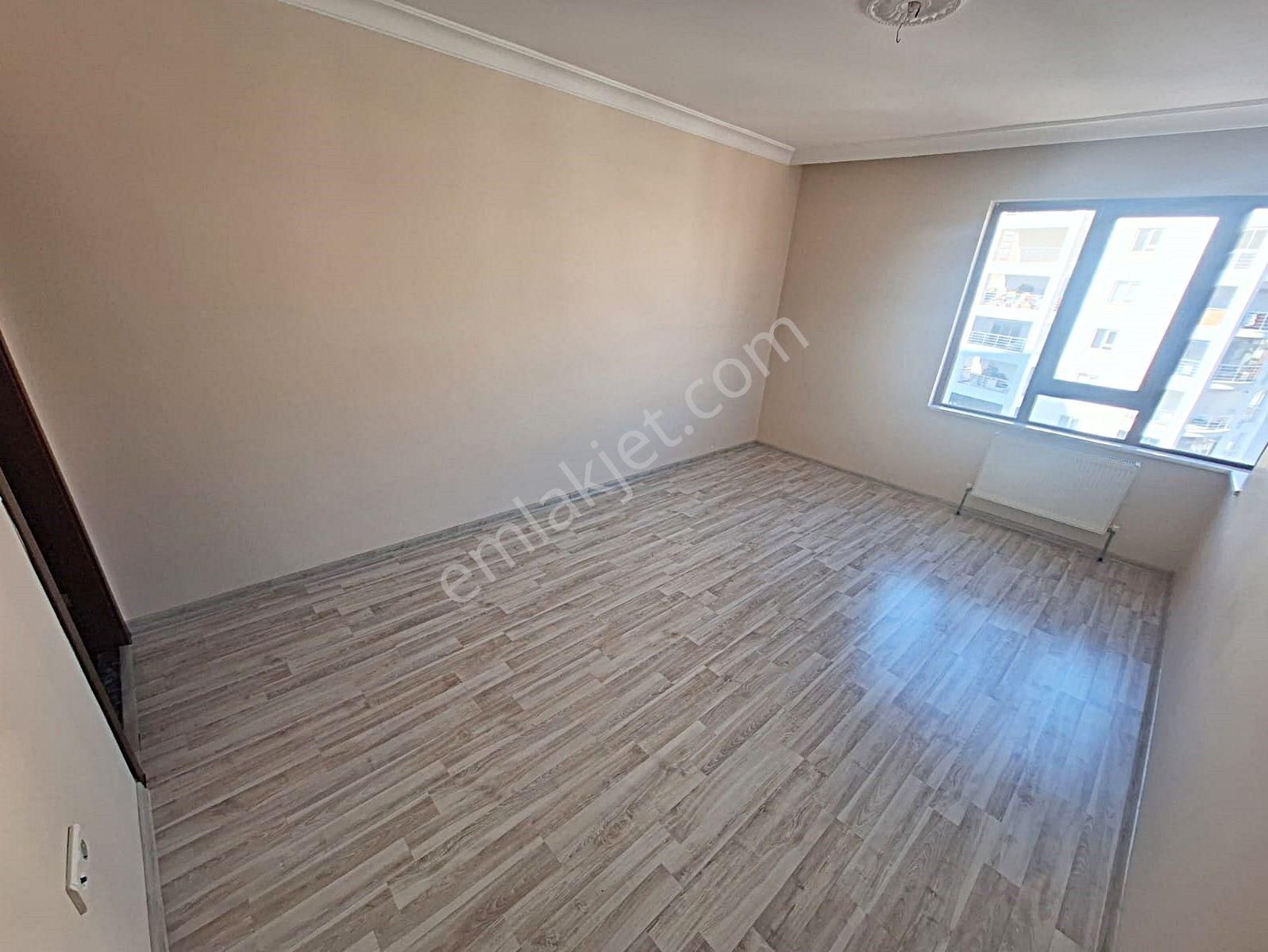 Cihandan Burç Mah Nülüfer Cadde Üzeri Sevale Çok Yakın 3+1 Daire - Görsel 19