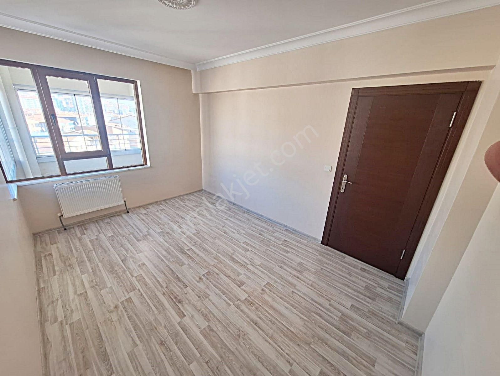 Cihandan Burç Mah Nülüfer Cadde Üzeri Sevale Çok Yakın 3+1 Daire - Görsel 18