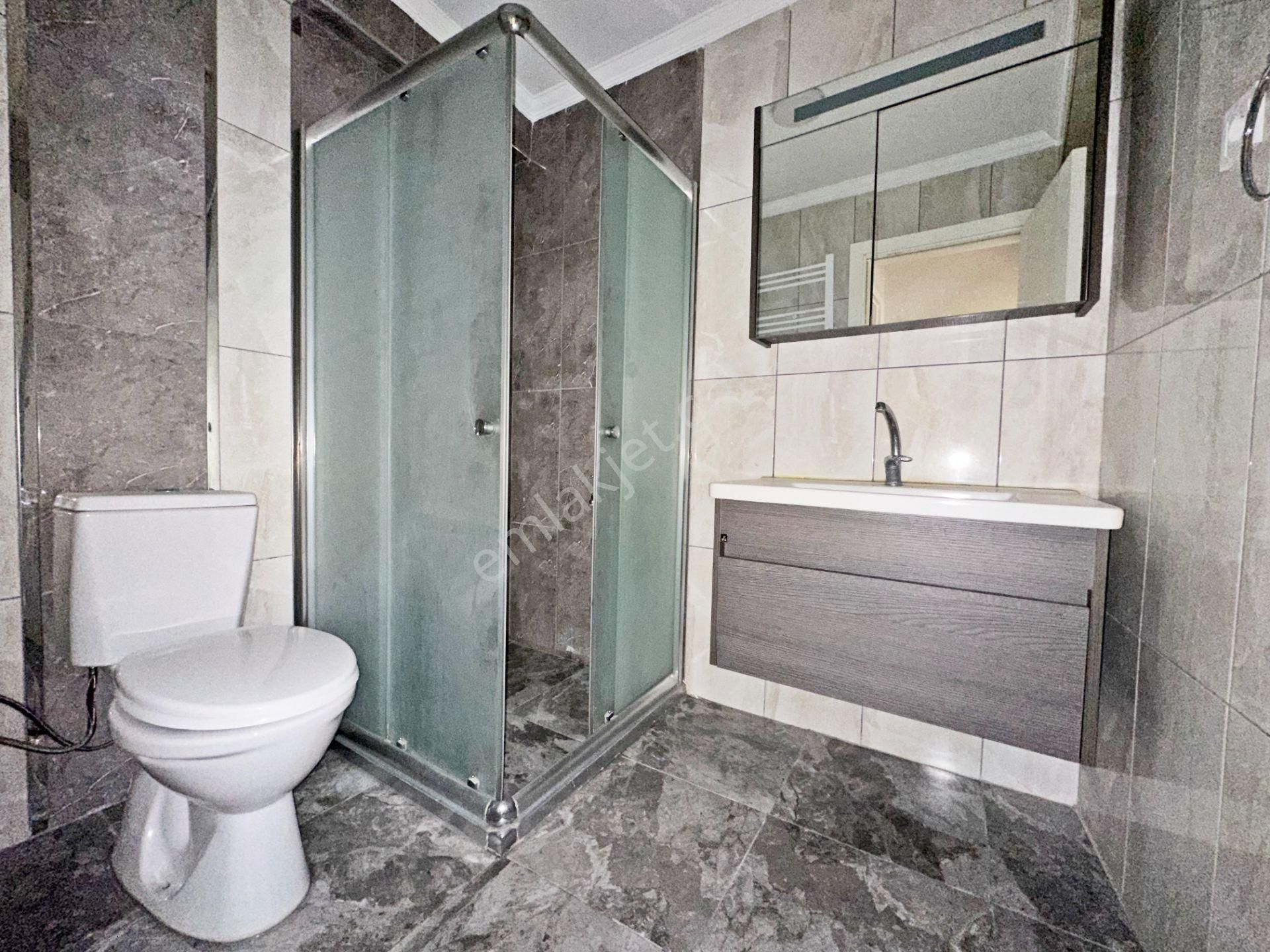 Etlik Merkez'de Park Manzaralı Yüksek Giriş 1.kat Konumunda 3+1 Altında Tam Daire Var Çift Balkon - Görsel 30