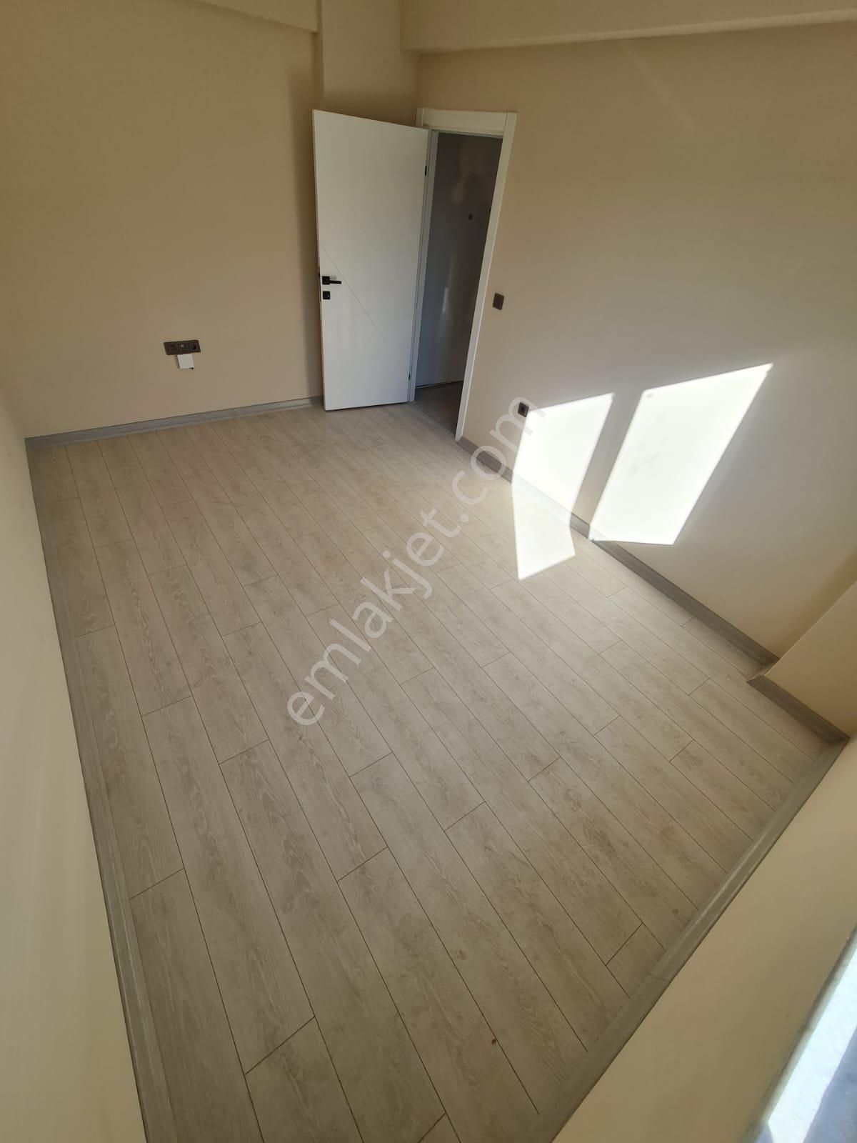Aydınlıkevler'de 2+1 Kiralık Daire-taner Emlak Ofisi - Görsel 17