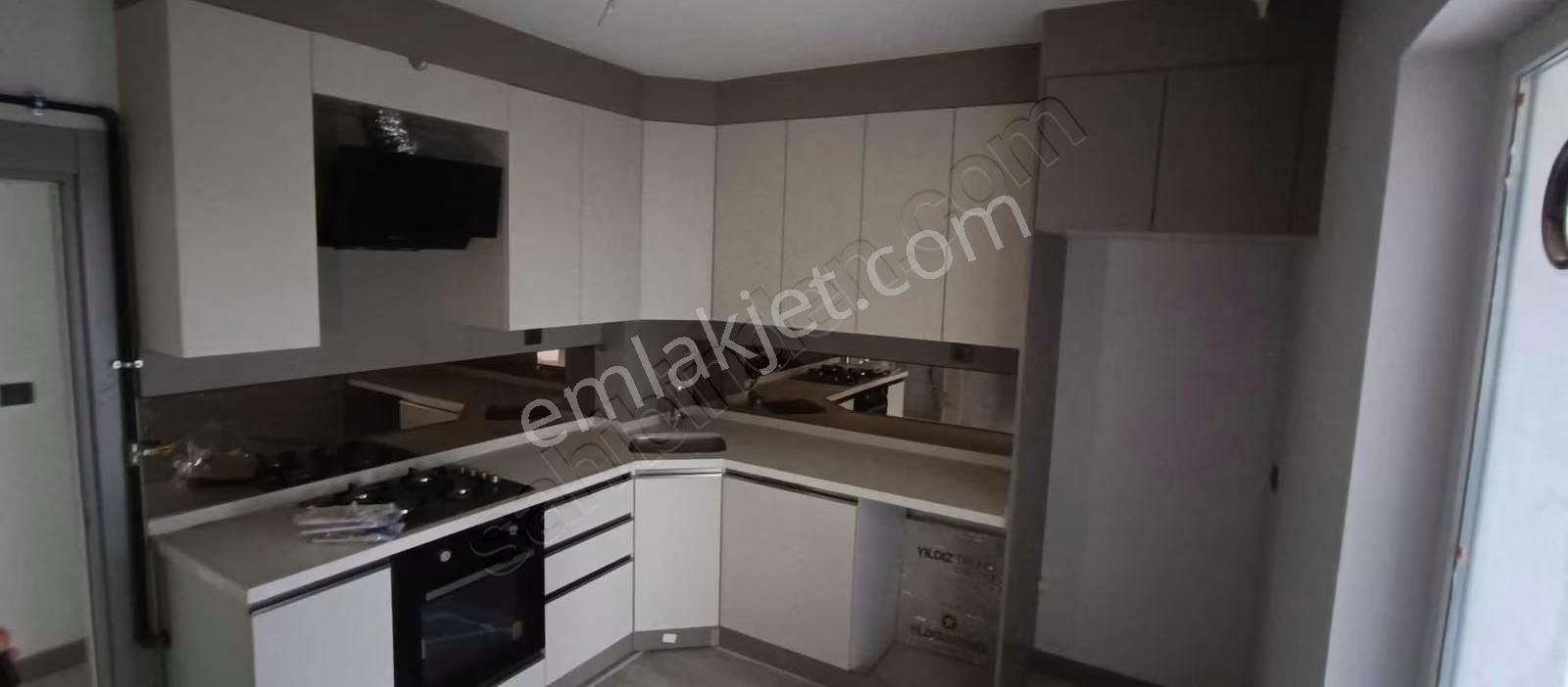 Müteahhit Yapımı Full Yapılı Daire