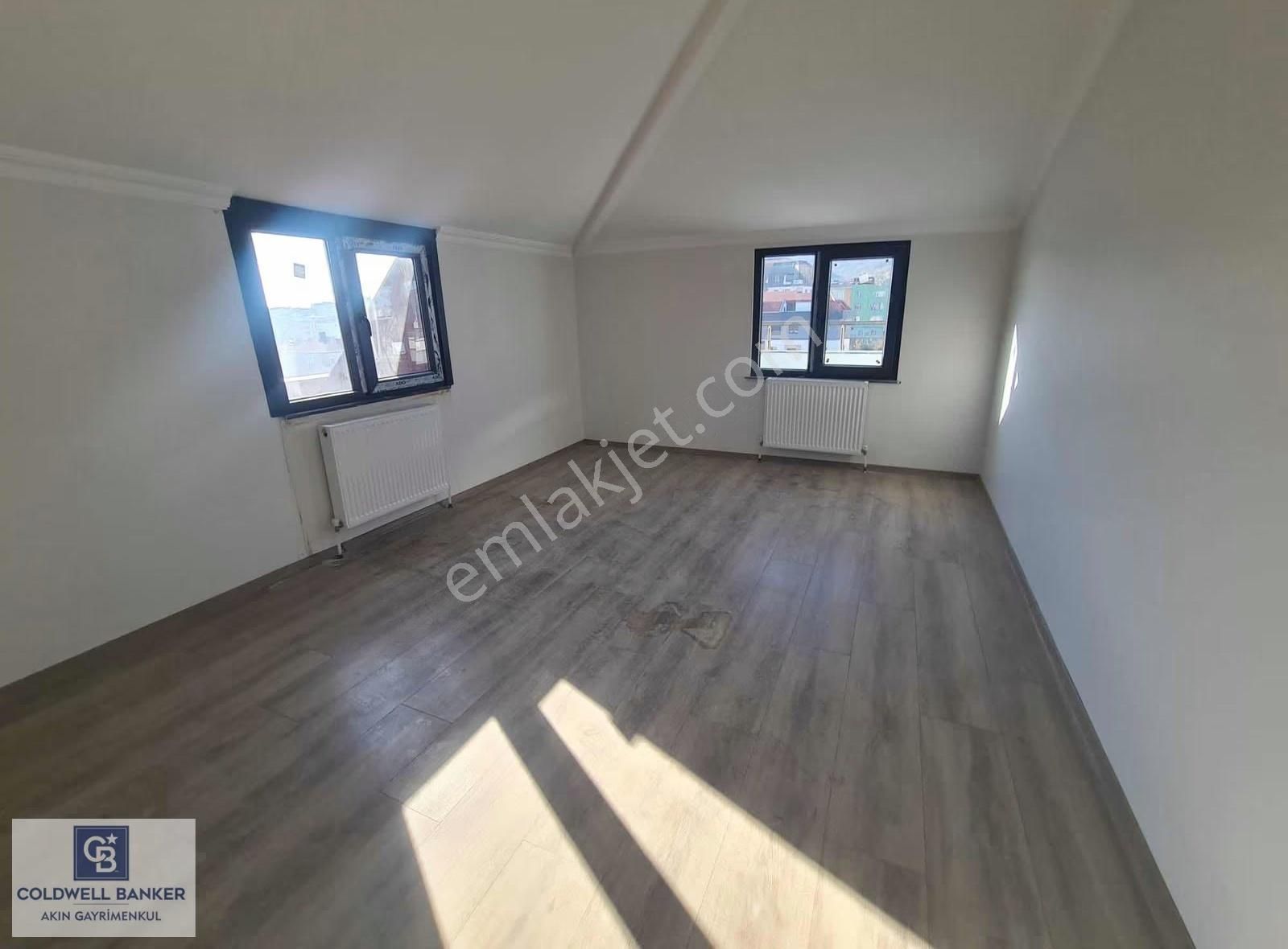 Sultanbeyli Yavuz Selim Mahallesi Satılık 3+2 Dubleks Daire - Görsel 2