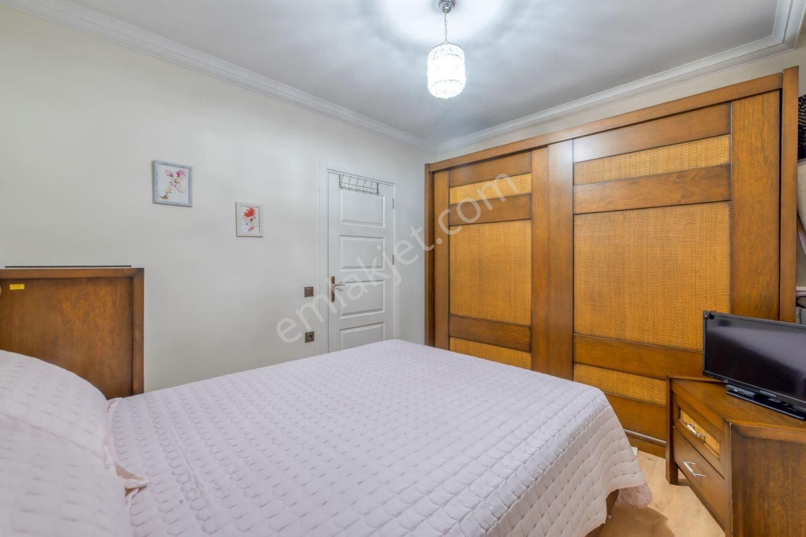 Alanya Tepe’de 2+1 Ayrı Mutfaklı Deniz Ve Kale Manzaralı Daire – Eşsiz Konum, Muhteşem Enerji! - Görsel 13