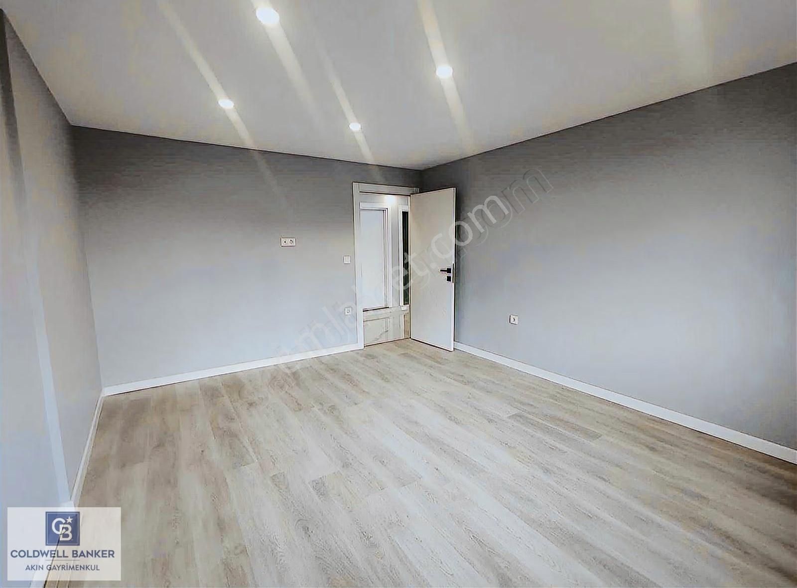 Samandıra Metroya Yakın Tek Tapu 2 Bağımsız Daire 4+3 Üst Dublex - Görsel 13