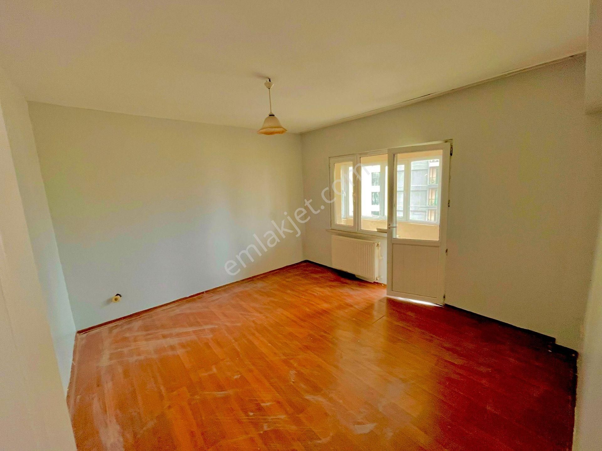 Piyasa Gayrimenkul Den Marmara Mah. De Geniş 5+1 Kiralık Dubleks