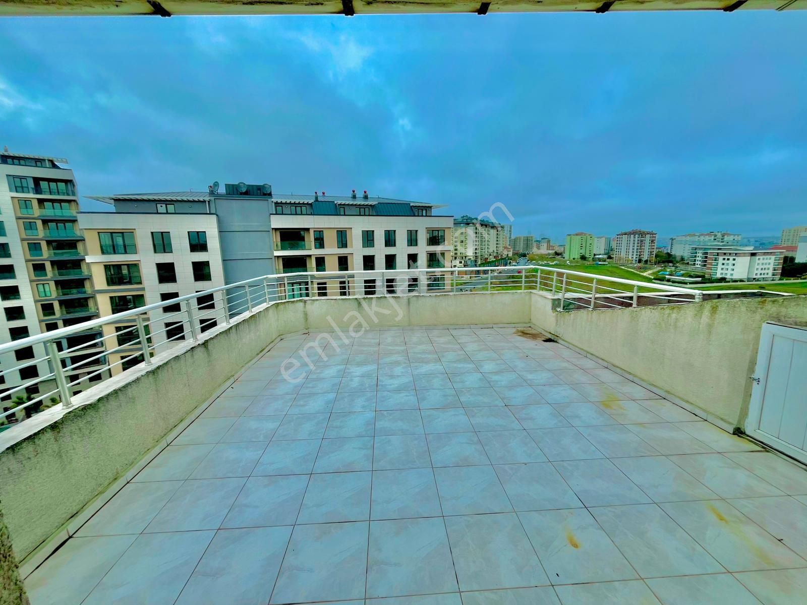 Piyasa Gayrimenkul Den Marmara Mah. De Geniş 5+1 Kiralık Dubleks - Görsel 15