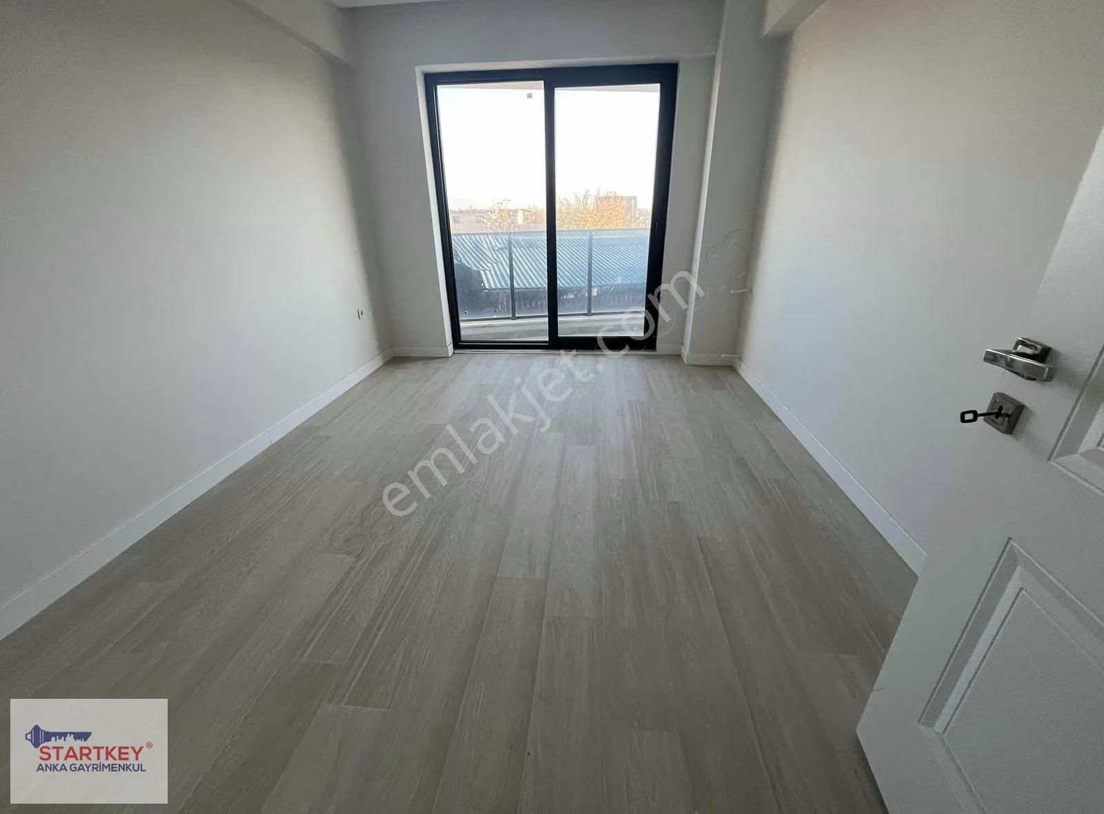 Startkey Den Burhaniyenin En Geniş 1+1 Evi Kiralık - Görsel 18