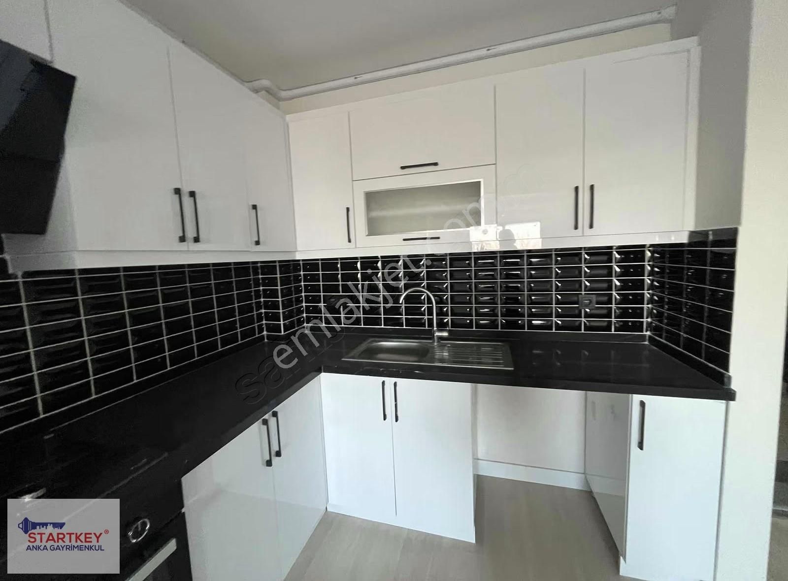 Startkey Den Burhaniyenin En Geniş 1+1 Evi Kiralık - Görsel 6