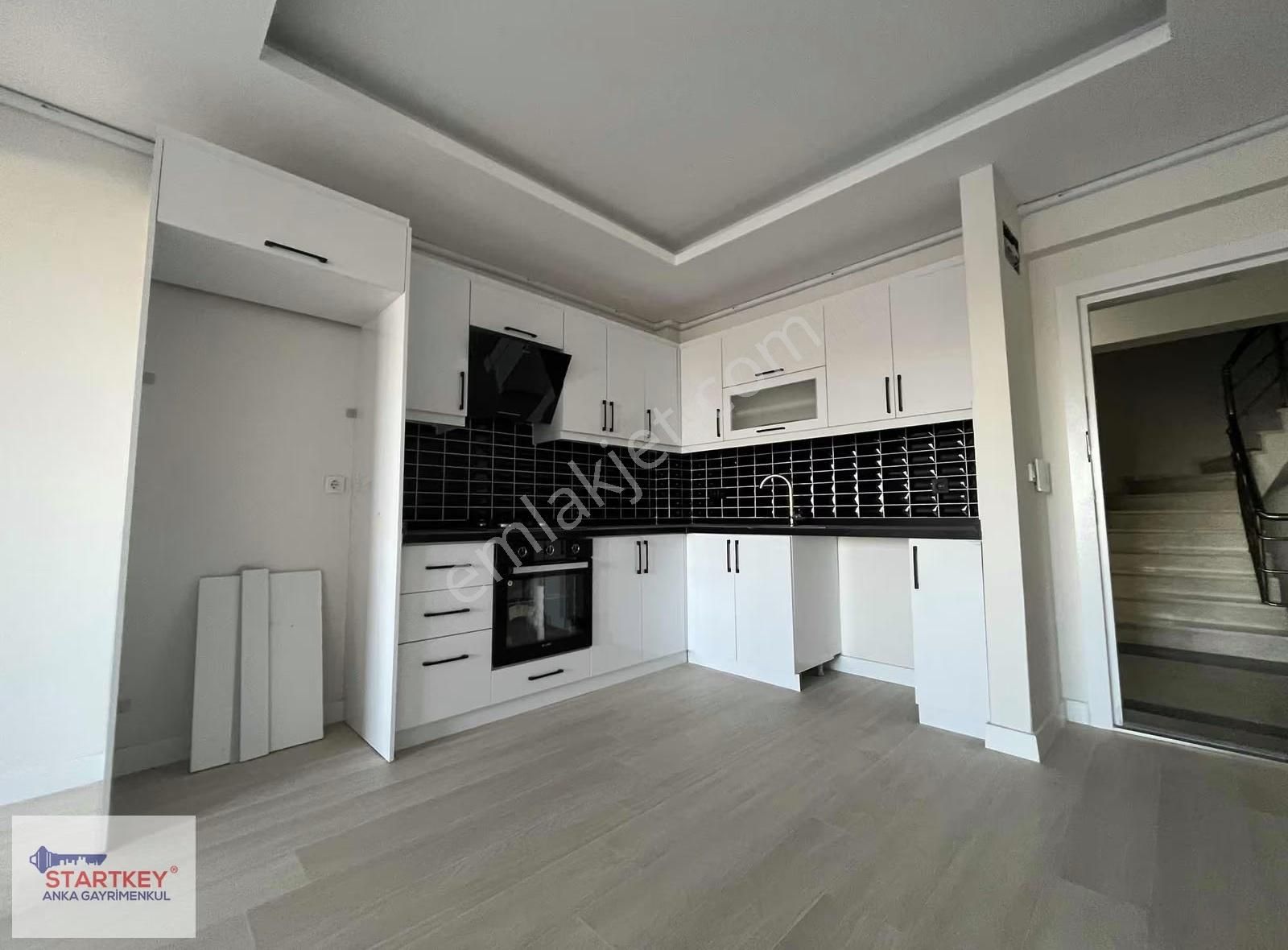 Startkey Den Burhaniyenin En Geniş 1+1 Evi Kiralık - Görsel 4