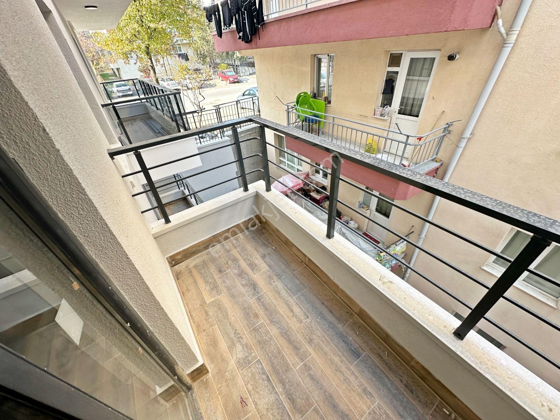 Etlik Lokman Hekim Hastanesi Karşısı 'sıfır Bina' 'sıfır Daire' Yüksek Giriş 2+1 Ön Cephe Altı Daire - Görsel 11