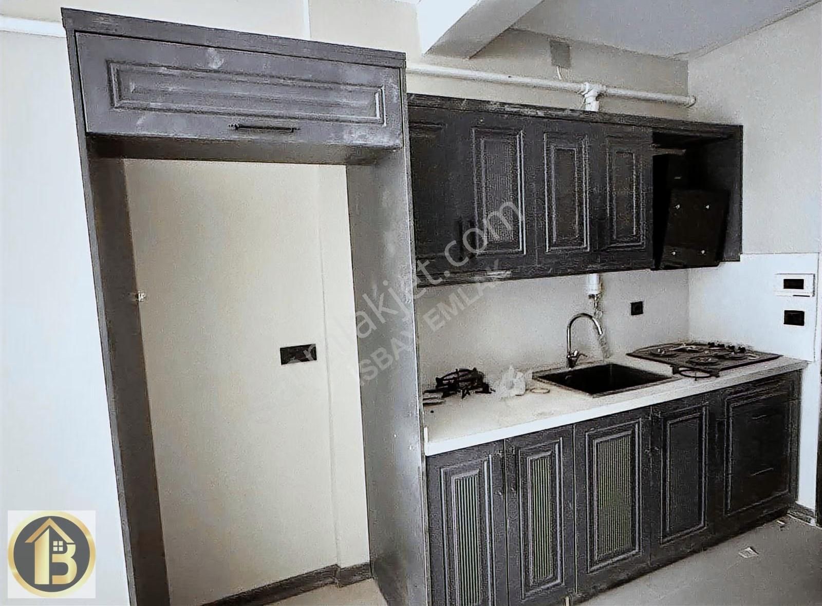 Lüks Binada Ankastreli,kombili, Kiracılı Satılık 1+1 Lüks Daire - Görsel 13