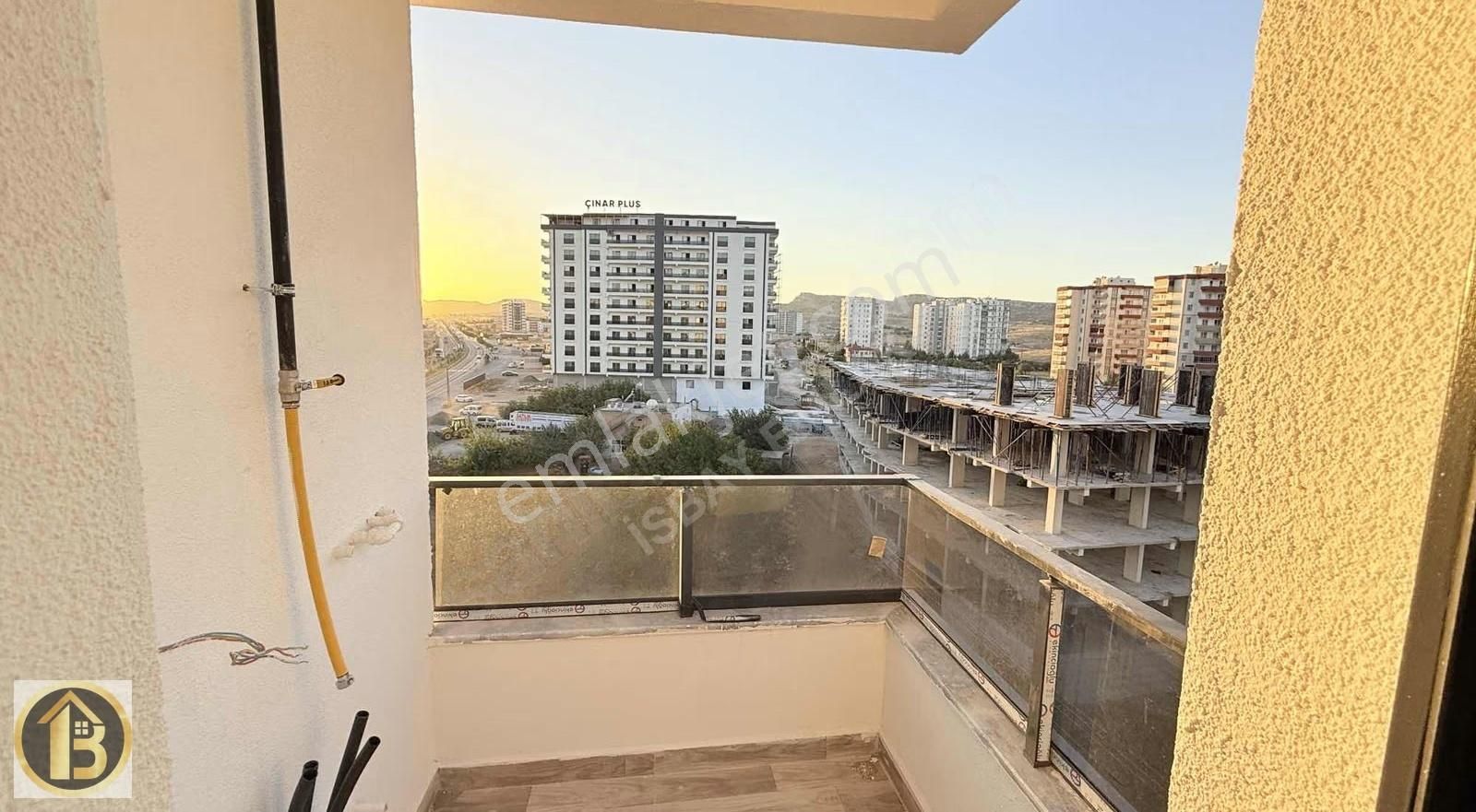 Yatırım Fırsatı Satılık 1+1 Lüks Daireler İsbay Emlak'ta - Görsel 12