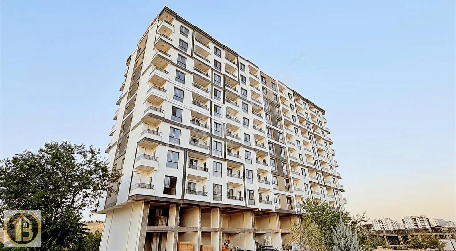 Yatırım Fırsatı Satılık 1+1 Lüks Daireler İsbay Emlak'ta