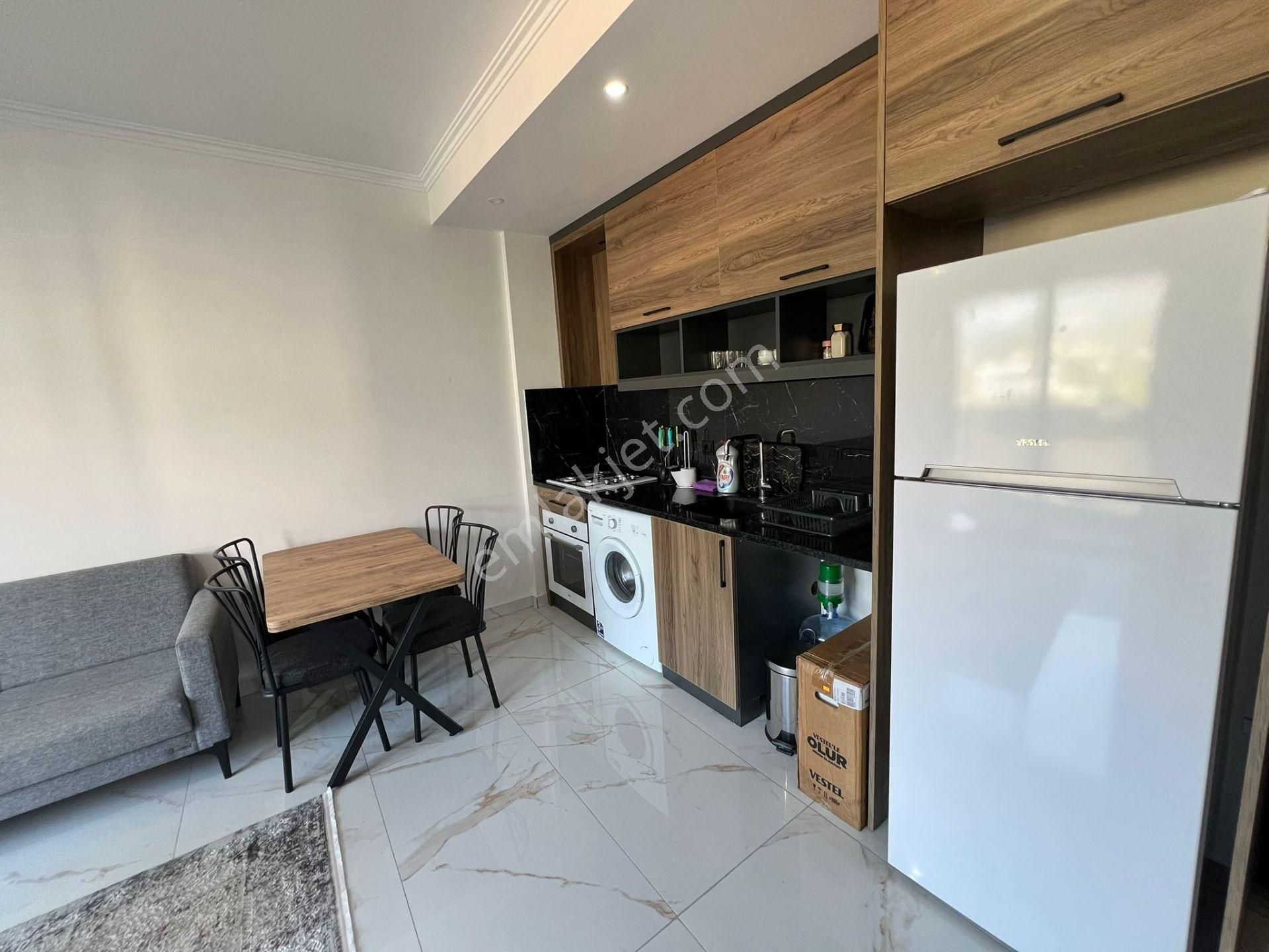 Alanya Obada Full Aktiviteli Site İçerisinde Kiralık 1+1 Eşyalı Temiz Daire - Görsel 13