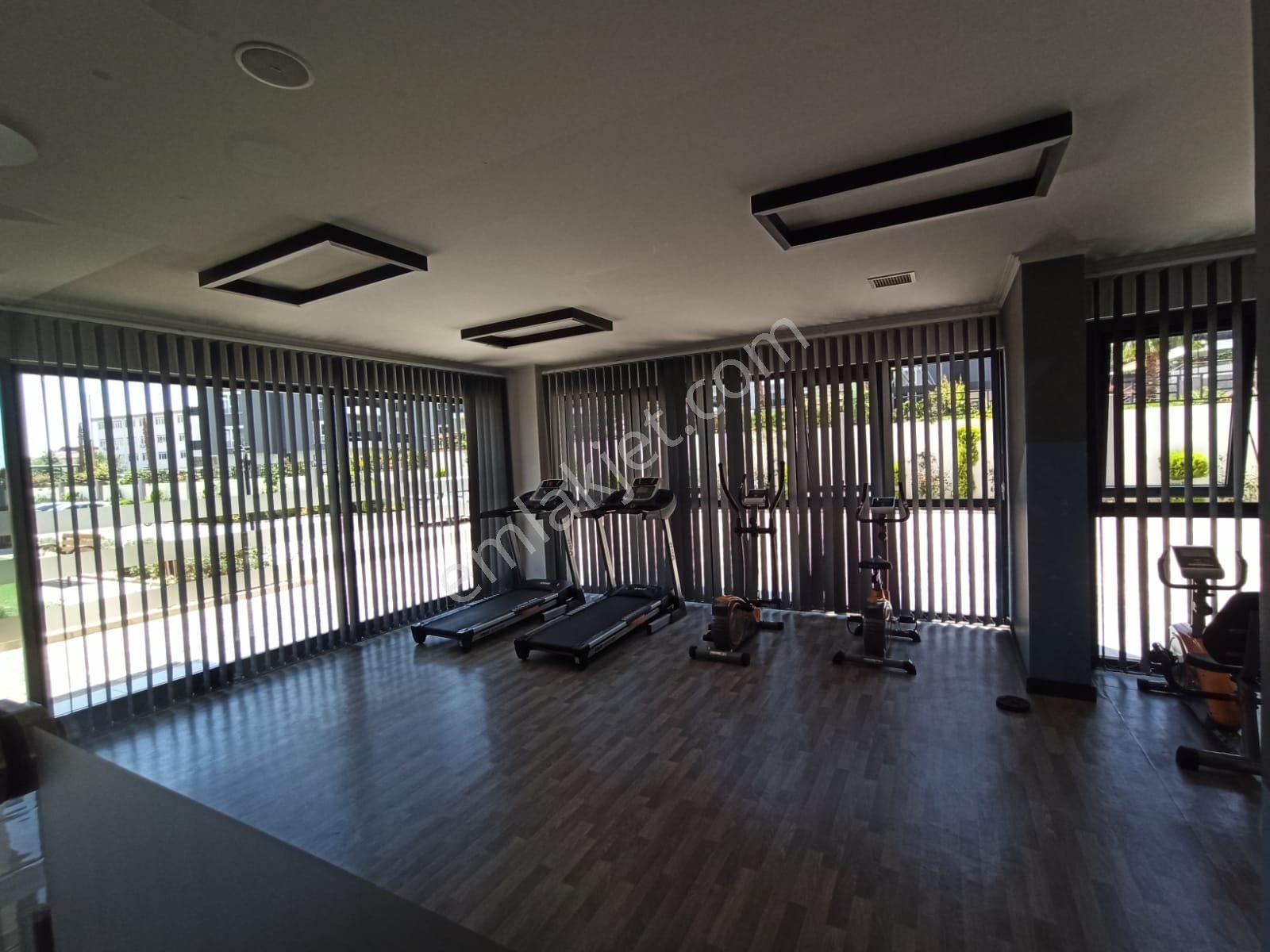 Alanya Obada Full Aktiviteli Site İçerisinde Kiralık 1+1 Eşyalı Temiz Daire - Görsel 9