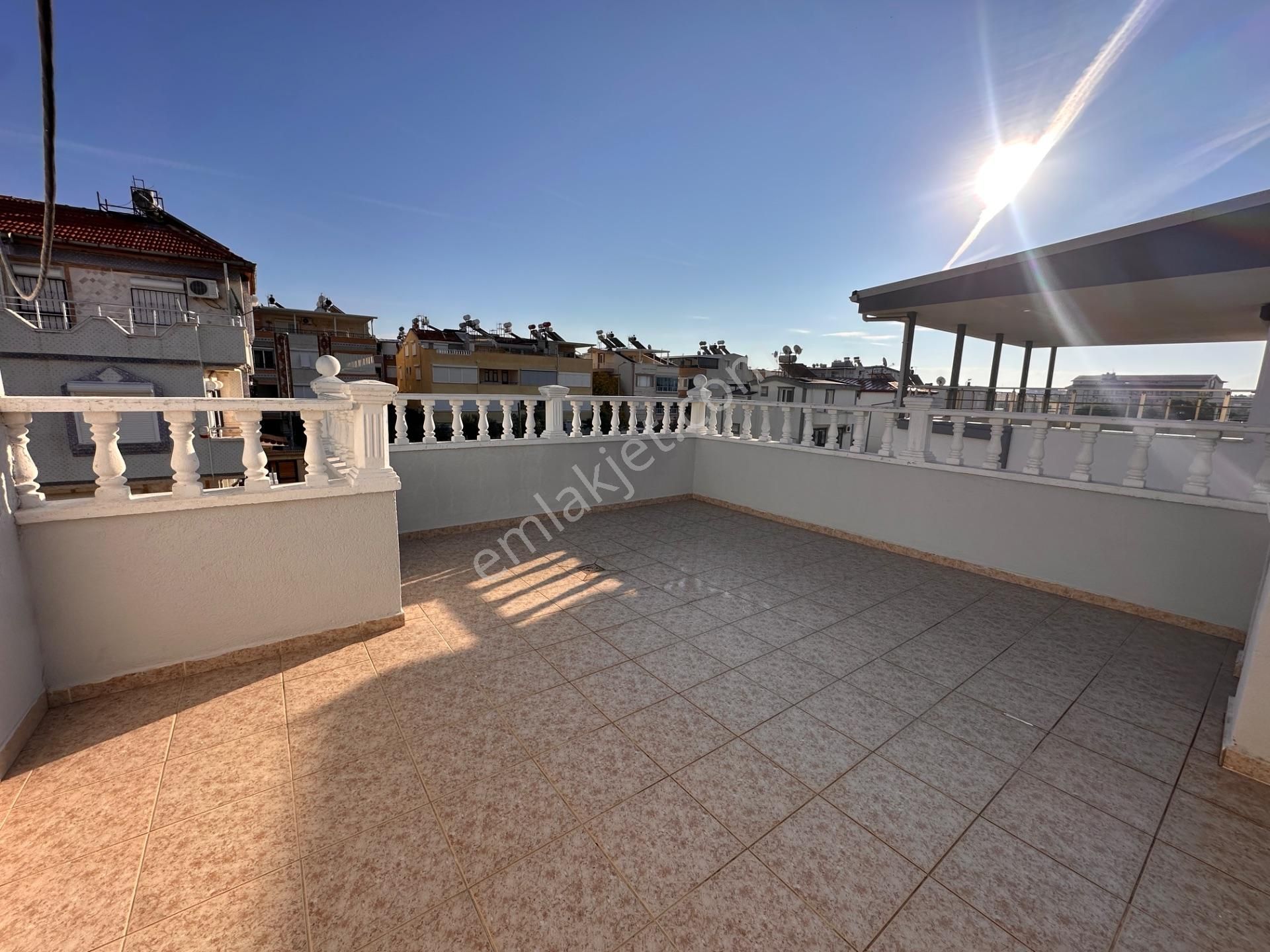 Didim Çamlık'ta Denize Yakın 3+1 Havuzlu Villa - Görsel 19