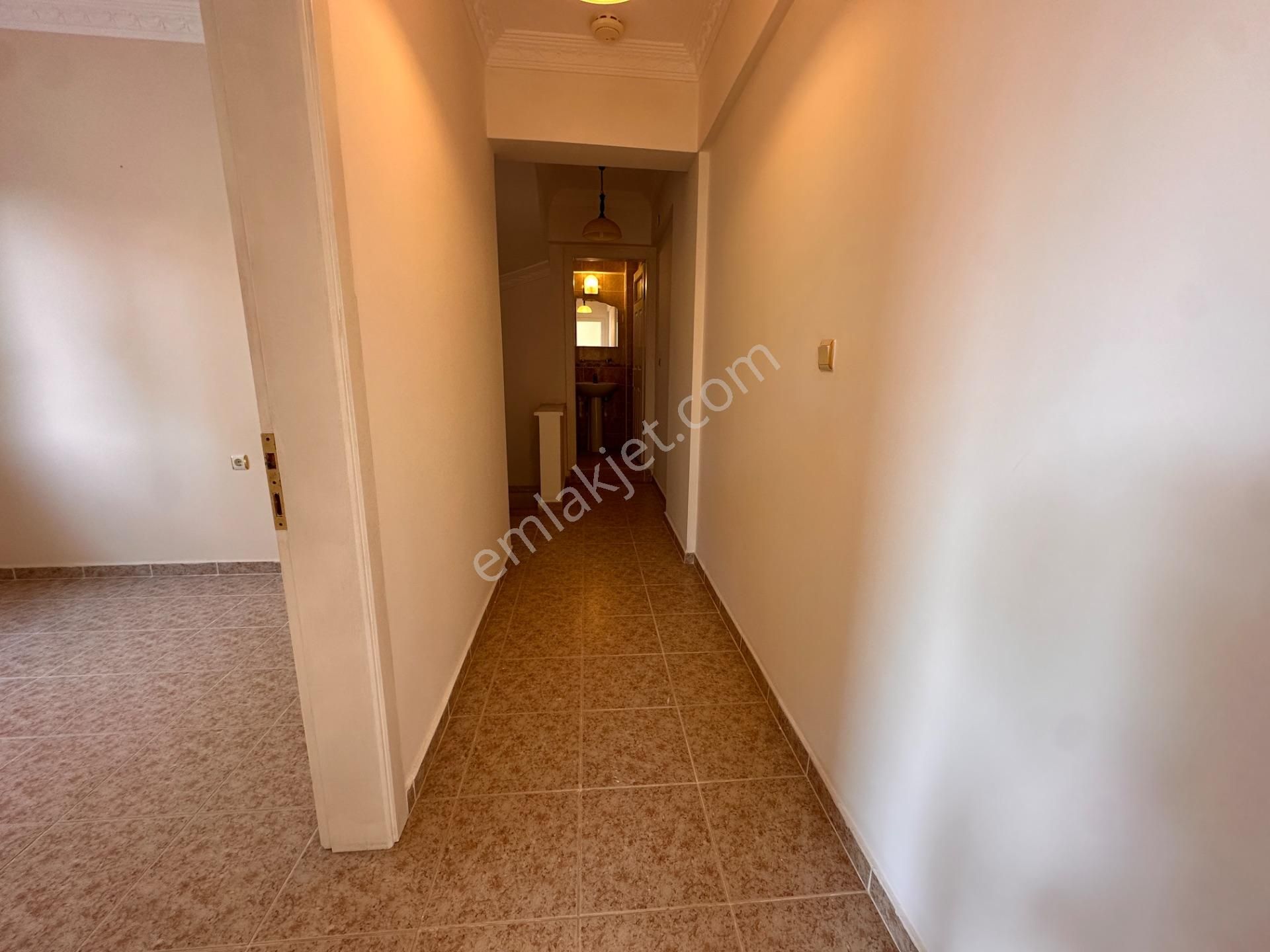 Didim Çamlık'ta Denize Yakın 3+1 Havuzlu Villa - Görsel 17