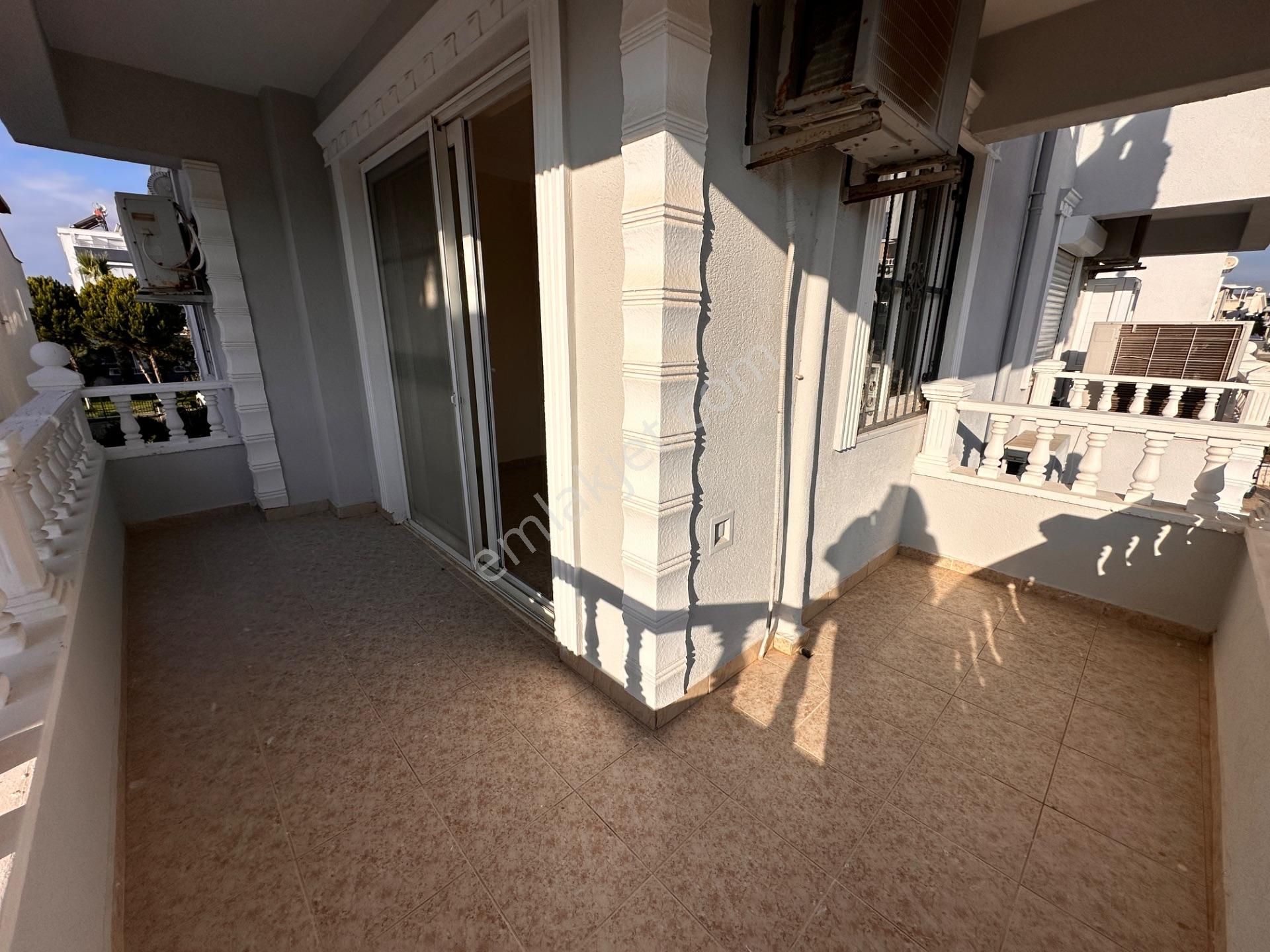 Didim Çamlık'ta Denize Yakın 3+1 Havuzlu Villa - Görsel 16