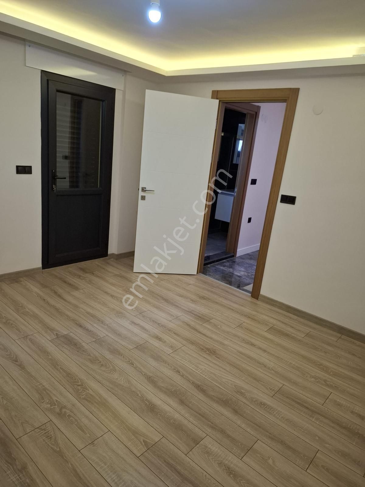 Kuşadası Kadınlar Denizinde 3+2 Fırsat Villa - Görsel 6