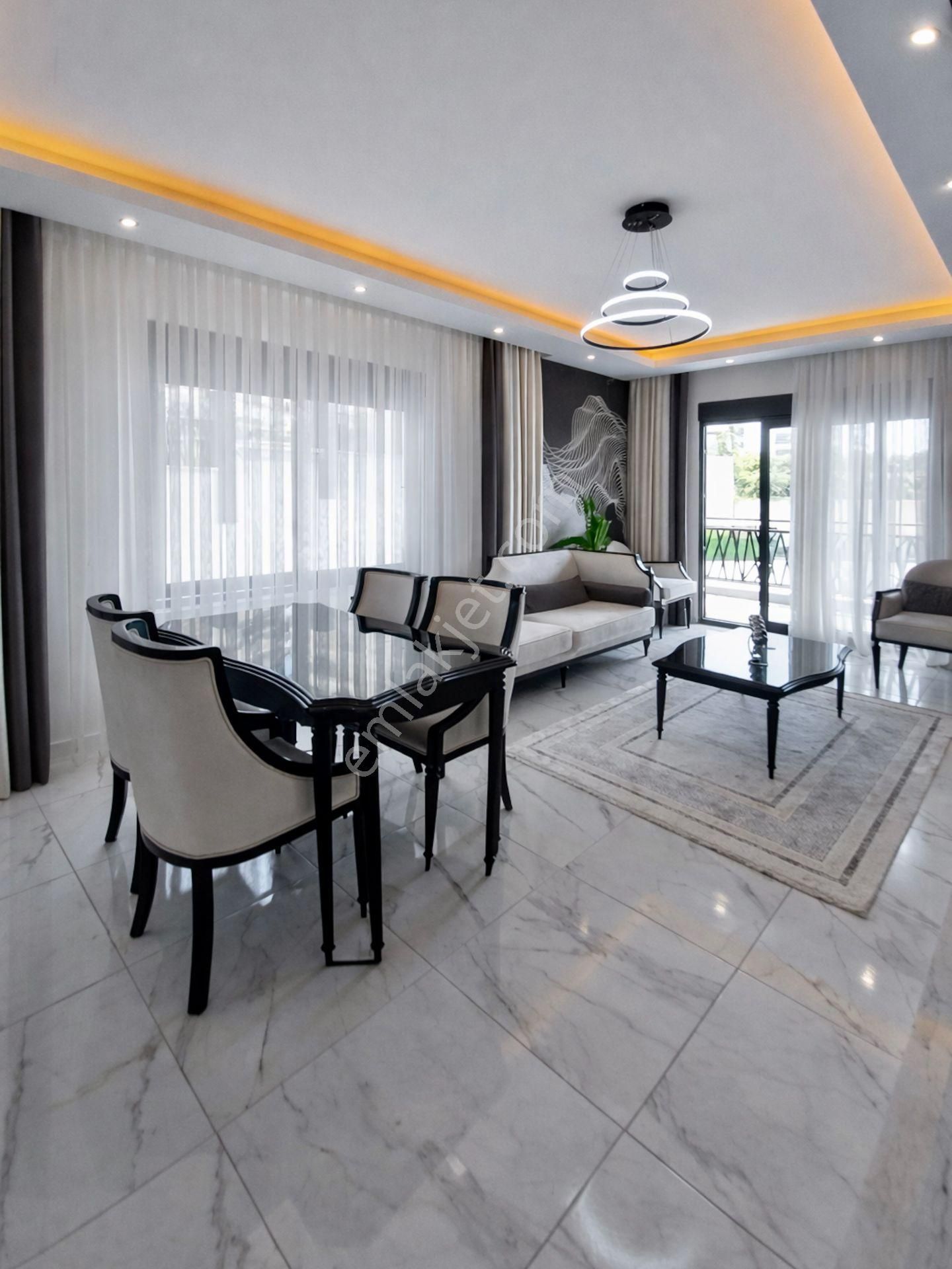Avsallar’da Denize Yakın, Yeni Sitede Eşyalı Ters Dubleks 3+2 – 200 M²
