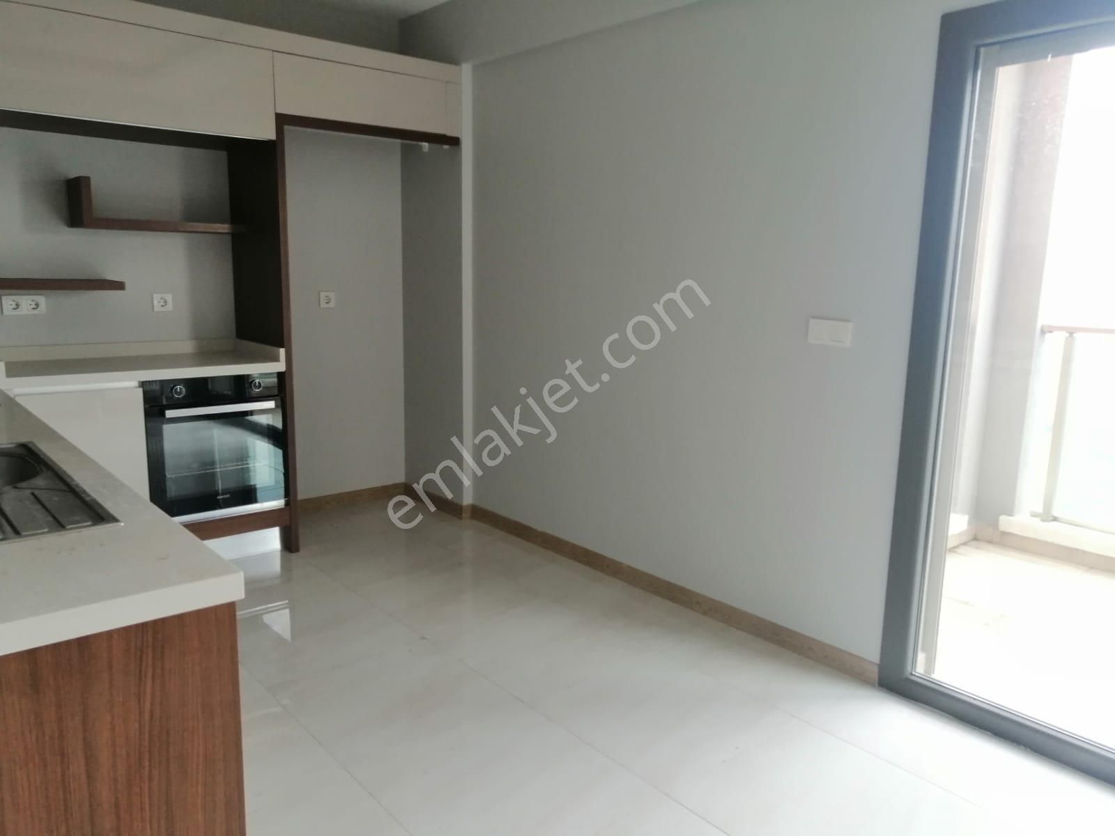 Çiğli Atakent Panoramada Deniz Manzaralı Kiralık 3+1 Daire - Görsel 5