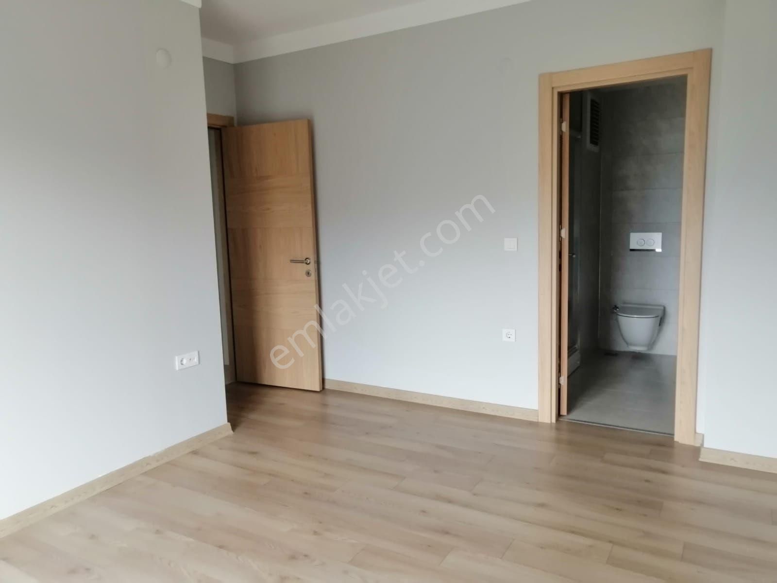 Çiğli Atakent Panoramada Deniz Manzaralı Kiralık 3+1 Daire - Görsel 12