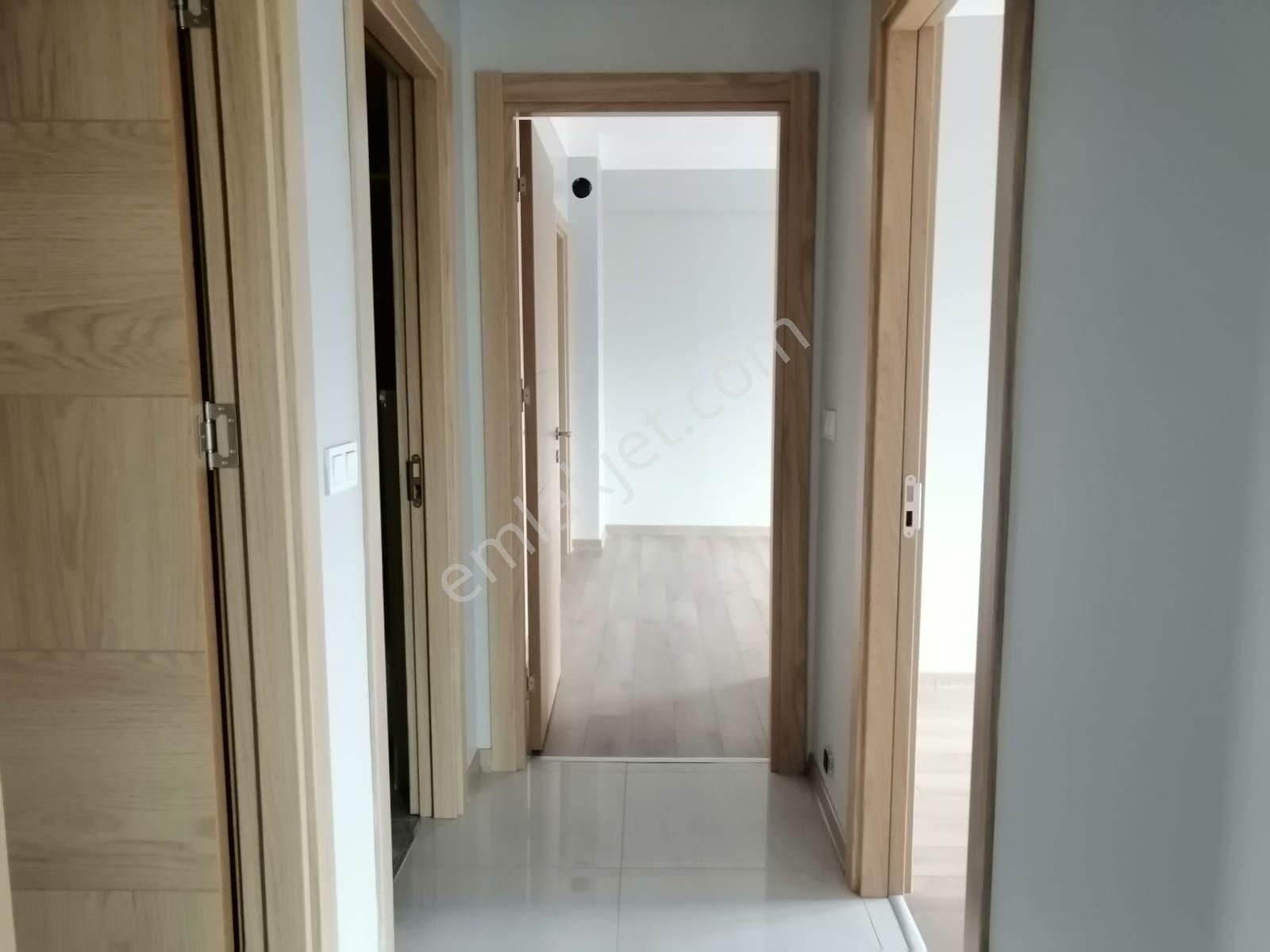 Çiğli Atakent Panoramada Deniz Manzaralı Kiralık 3+1 Daire - Görsel 18