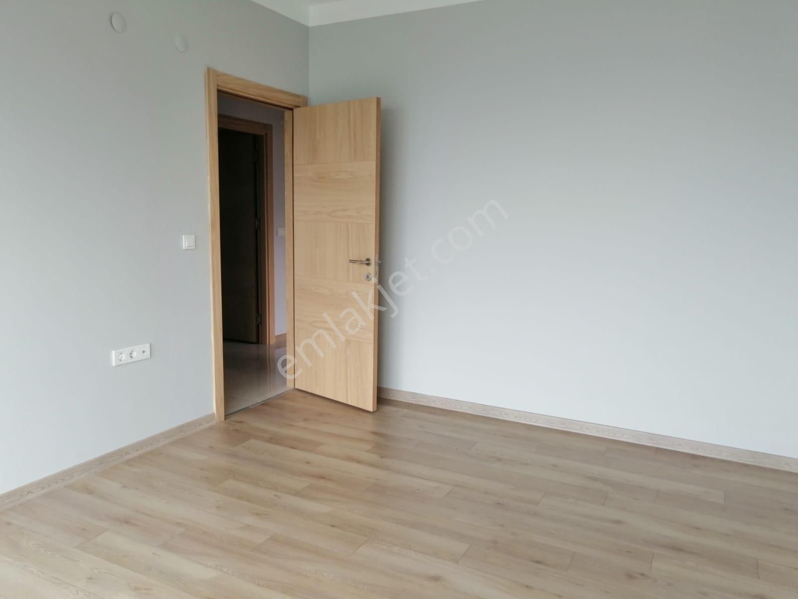 Çiğli Atakent Panoramada Deniz Manzaralı Kiralık 3+1 Daire - Görsel 9