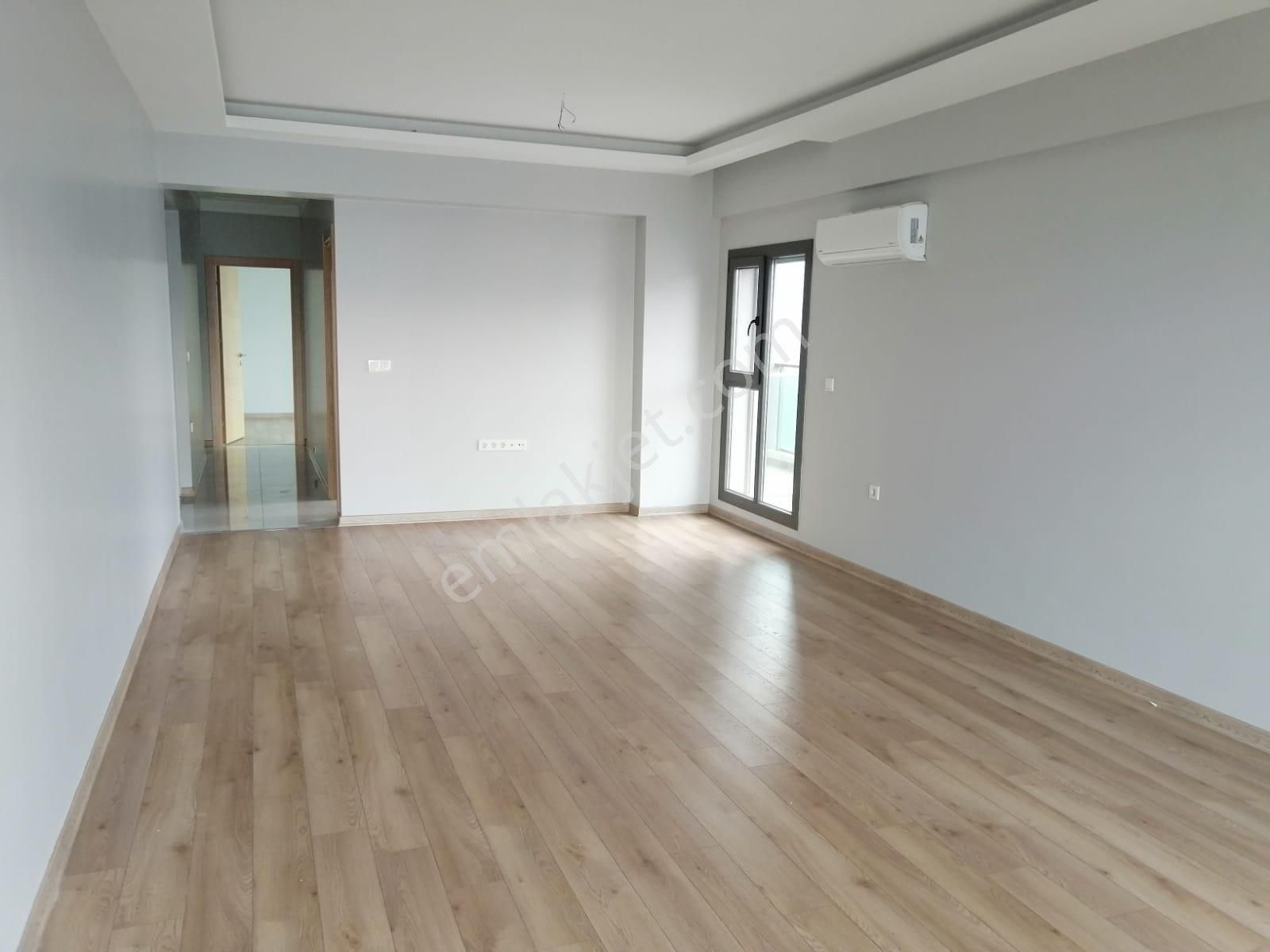 Çiğli Atakent Panoramada Deniz Manzaralı Kiralık 3+1 Daire - Görsel 3