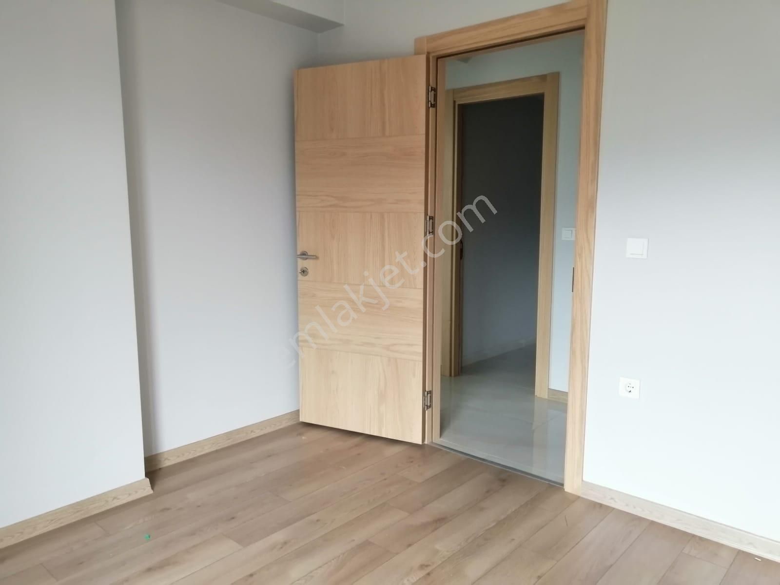 Çiğli Atakent Panoramada Deniz Manzaralı Kiralık 3+1 Daire - Görsel 11