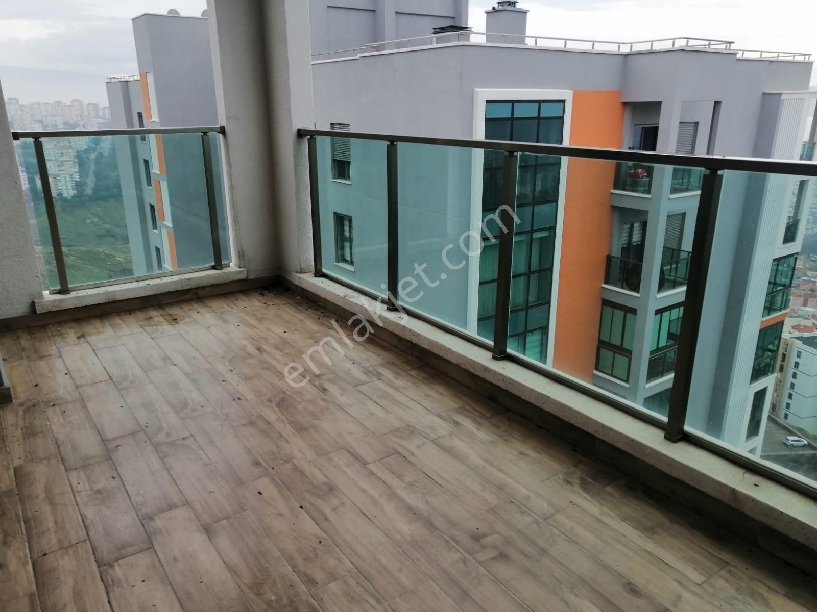 Çiğli Atakent Panoramada Deniz Manzaralı Kiralık 3+1 Daire - Görsel 23