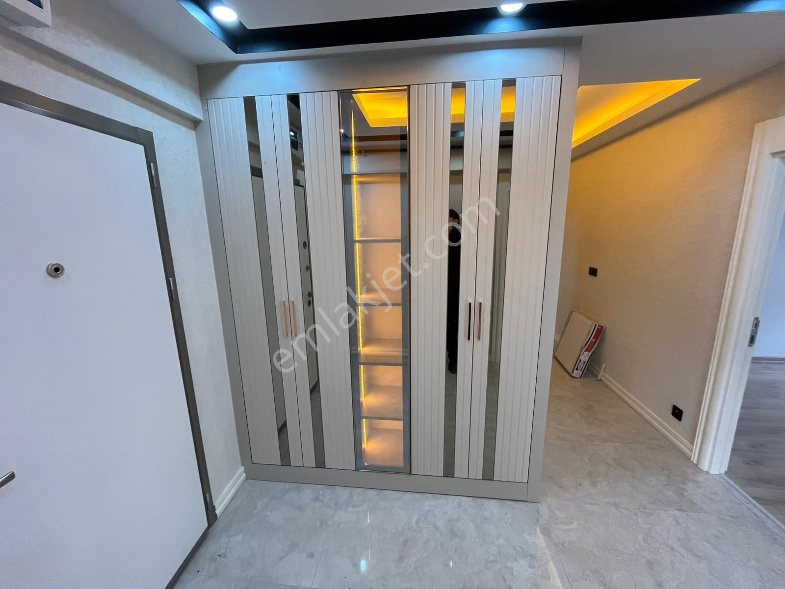 Yenikenet 29 Ekim Mh 3+1 Ara Kat Güney Cephe Ebeveyn Banyolu-asansörlü - G.odalı Sıfır Daireler!! - Görsel 20