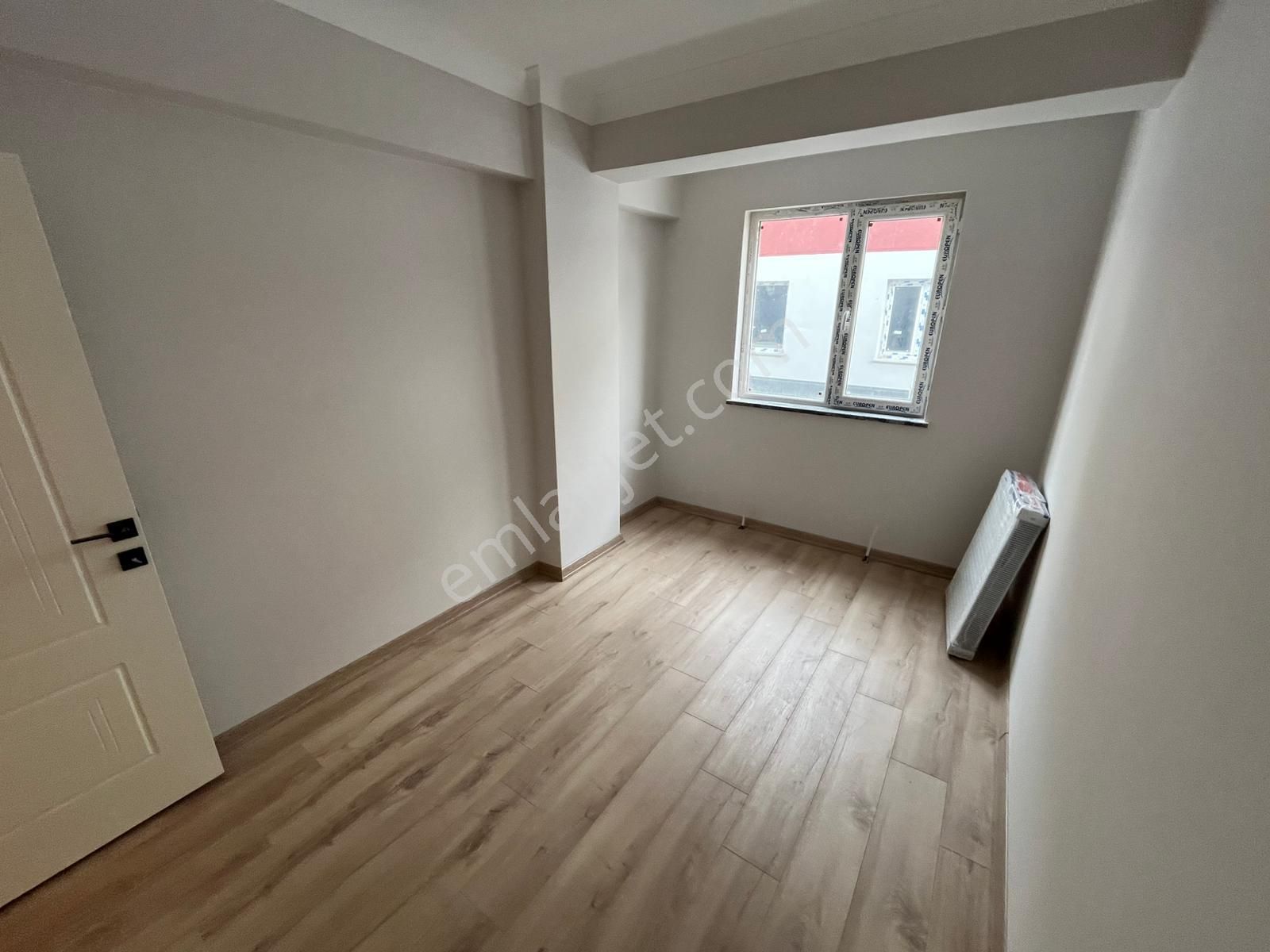 Yenikenet 29 Ekim Mh 3+1 Ara Kat Güney Cephe Ebeveyn Banyolu-asansörlü - G.odalı Sıfır Daireler!! - Görsel 15