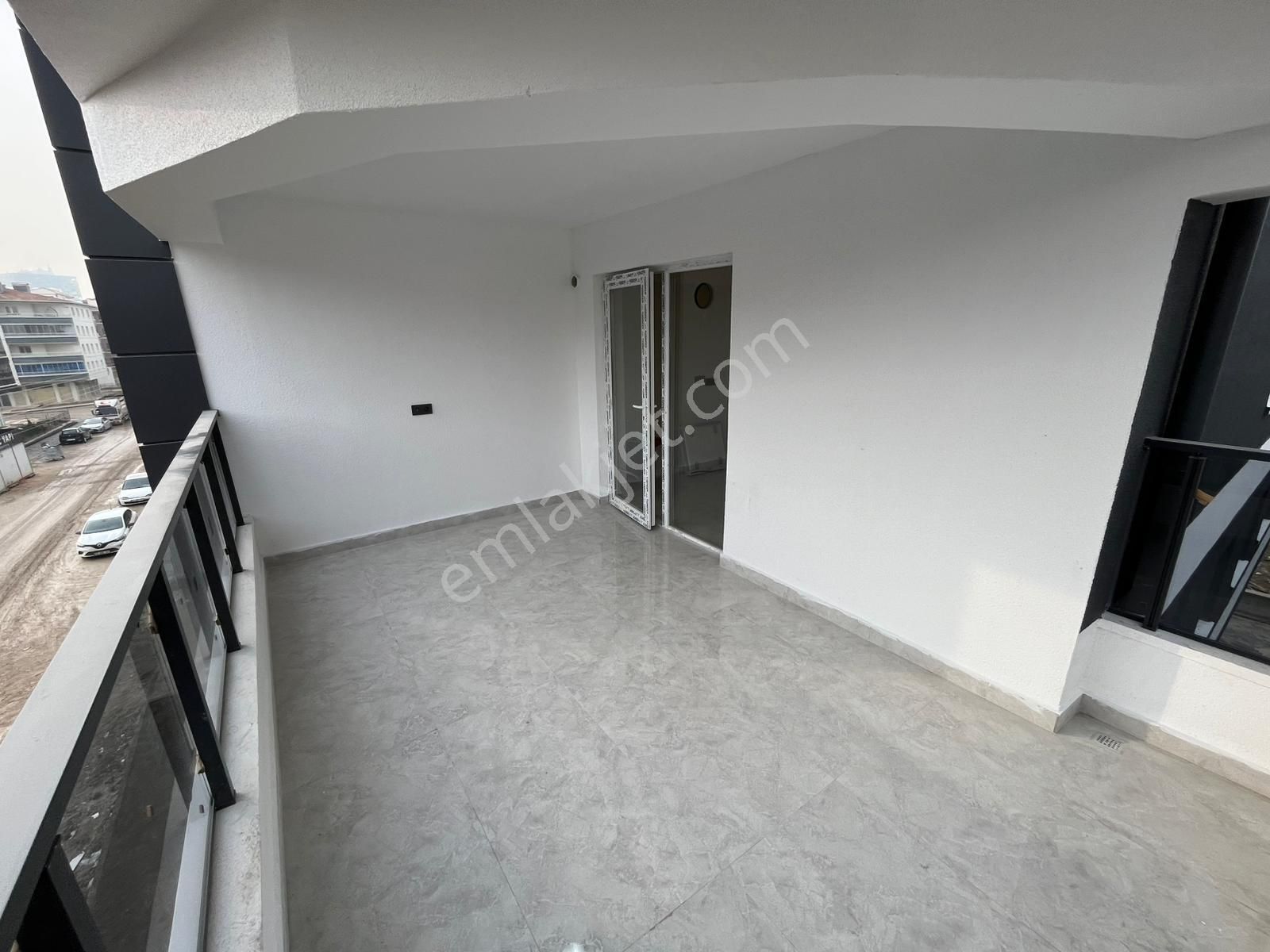Yenikenet 29 Ekim Mh 3+1 Ara Kat Güney Cephe Ebeveyn Banyolu-asansörlü - G.odalı Sıfır Daireler!! - Görsel 35