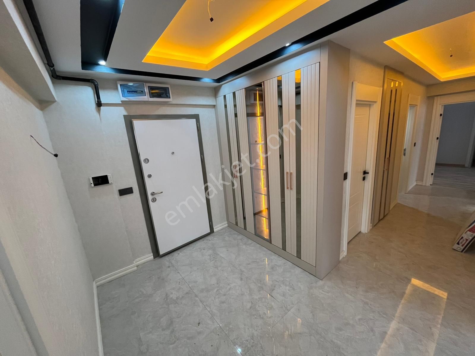 Yenikenet 29 Ekim Mh 3+1 Ara Kat Güney Cephe Ebeveyn Banyolu-asansörlü - G.odalı Sıfır Daireler!! - Görsel 17
