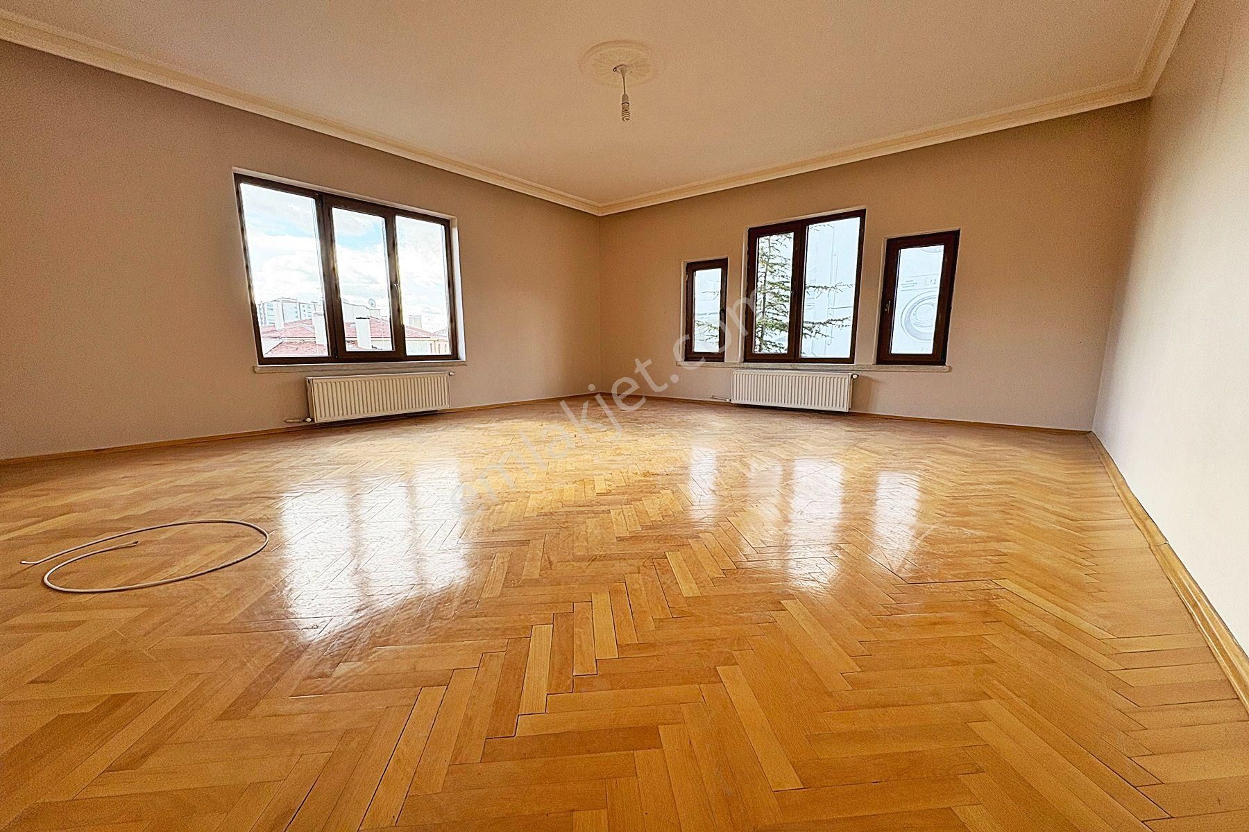 Esertepe Ana Cadde Üzeri *asansörlü* 3+1 Ara Kat Kiralık Daire - Görsel 4