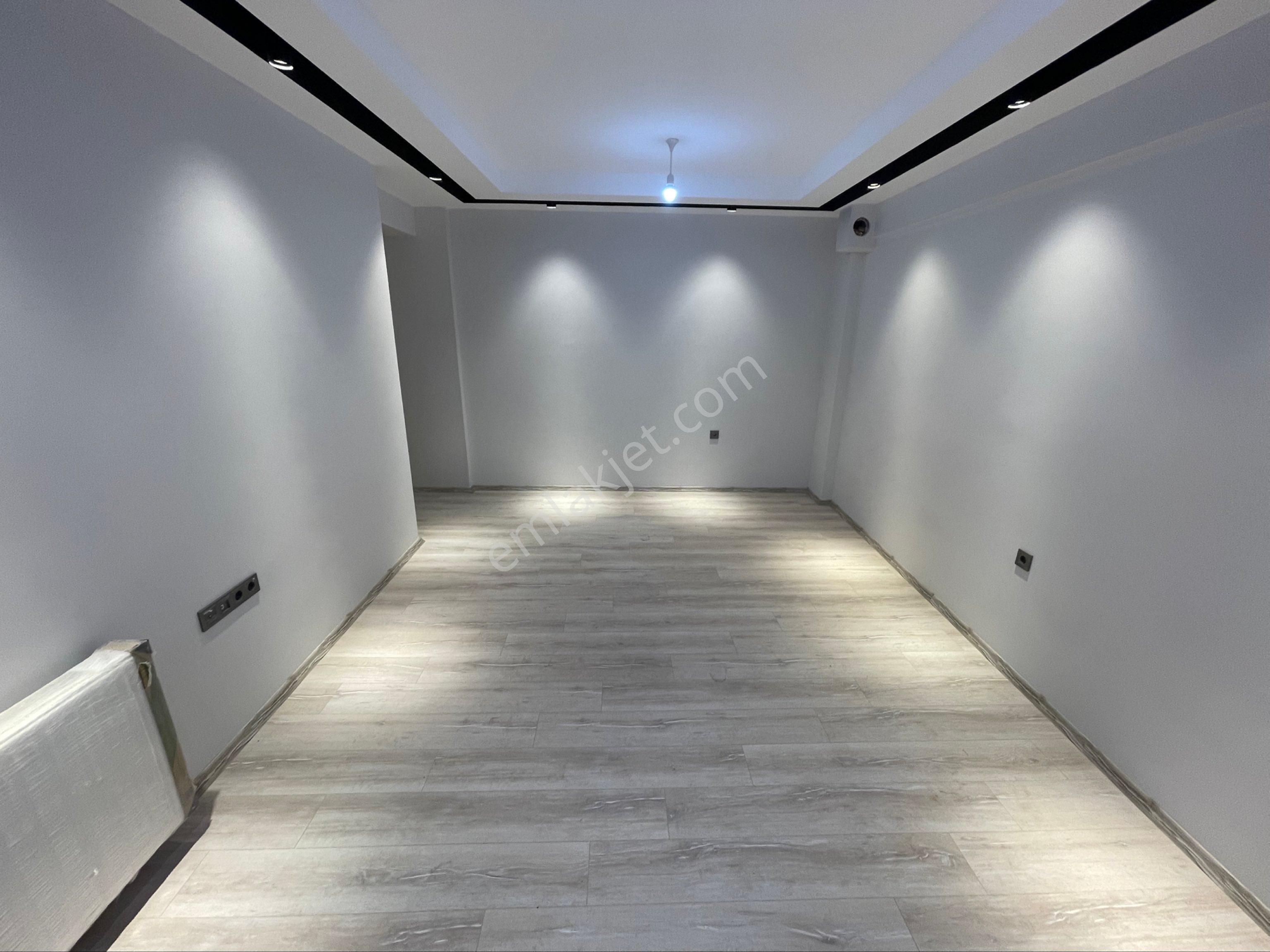 Gülyaka Mah’de Cadde Dibi 1+1,2+1,3+1 Sıfır Lüks Asansörlü Satılık Daireler - Görsel 17