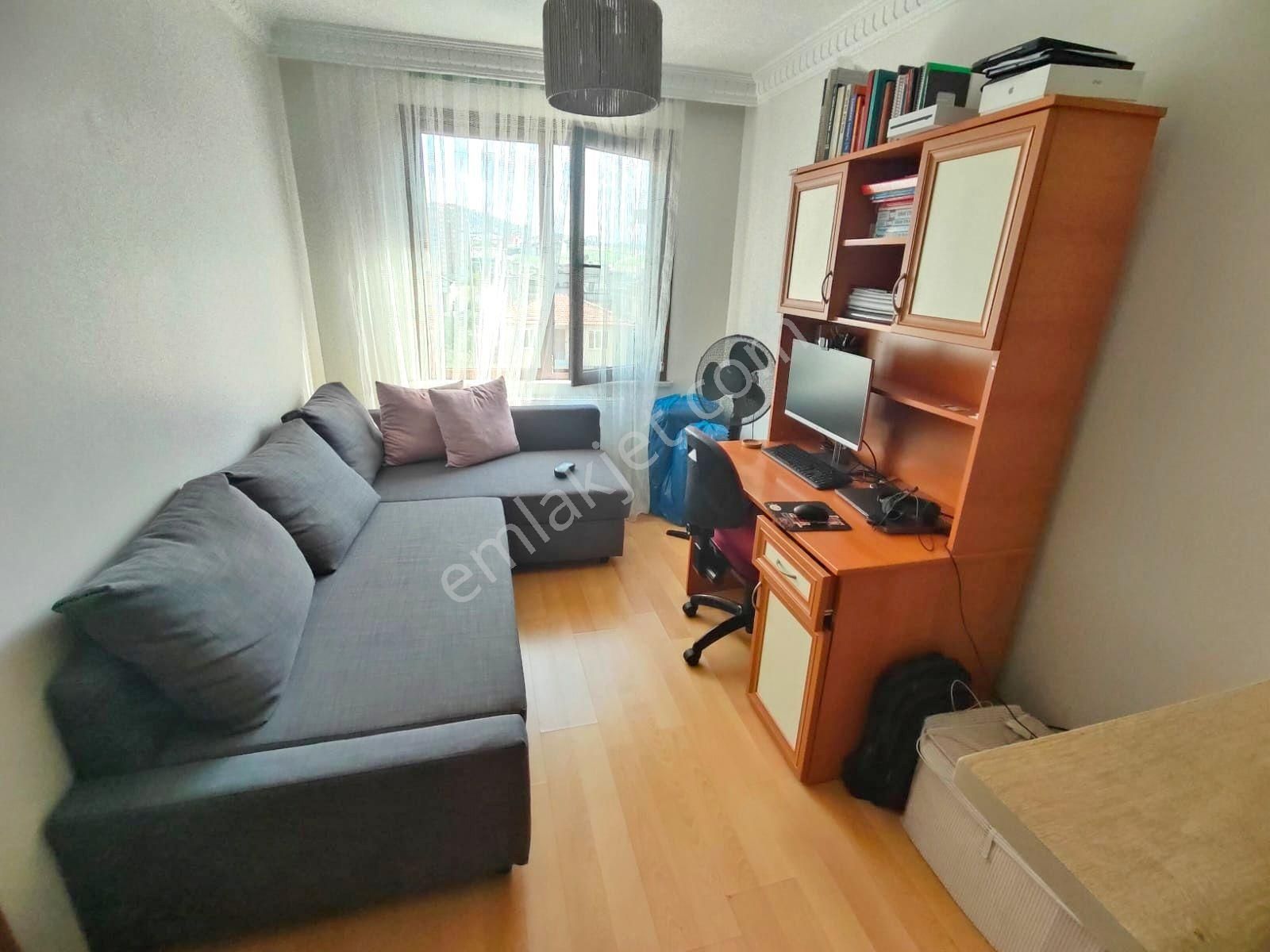 Emlak Dünyasından E-5 Yanı Başında Satılık 3+1 125 M2 Lüks Daire - Görsel 22