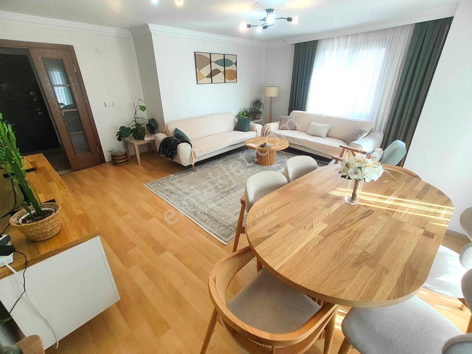 Emlak Dünyasından E-5 Yanı Başında Satılık 3+1 125 M2 Lüks Daire - Görsel 28