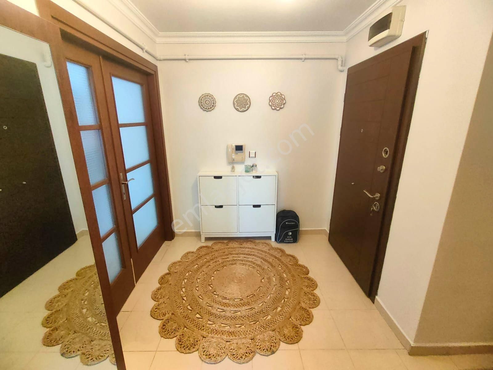 Emlak Dünyasından E-5 Yanı Başında Satılık 3+1 125 M2 Lüks Daire - Görsel 7