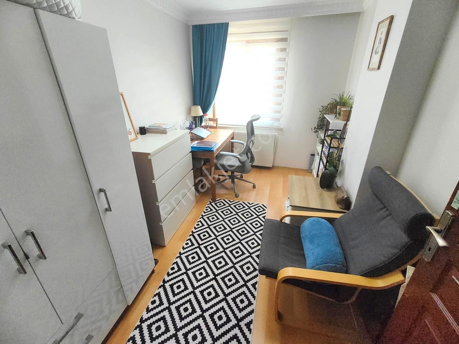 Emlak Dünyasından E-5 Yanı Başında Satılık 3+1 125 M2 Lüks Daire - Görsel 15