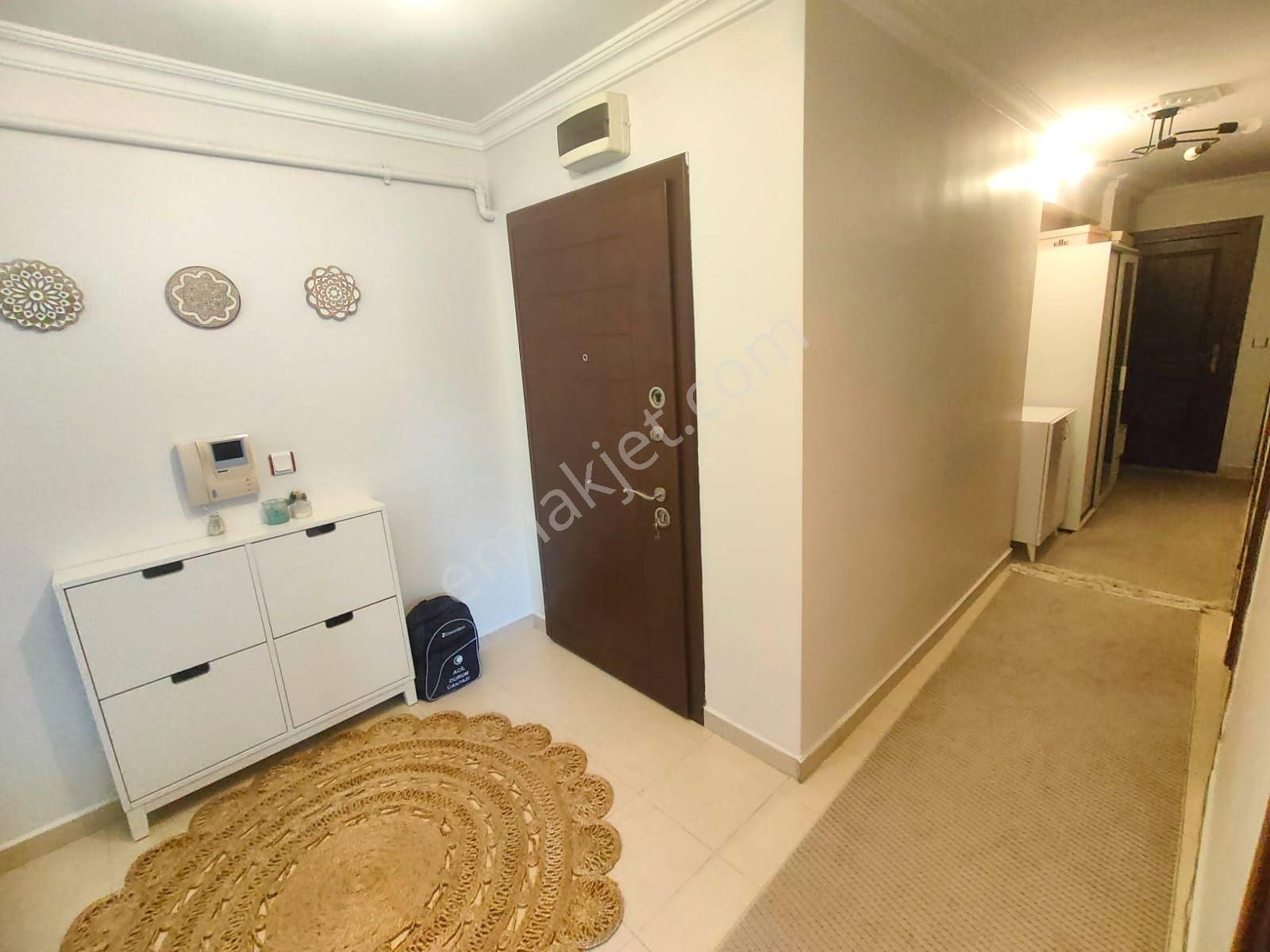 Emlak Dünyasından E-5 Yanı Başında Satılık 3+1 125 M2 Lüks Daire - Görsel 6