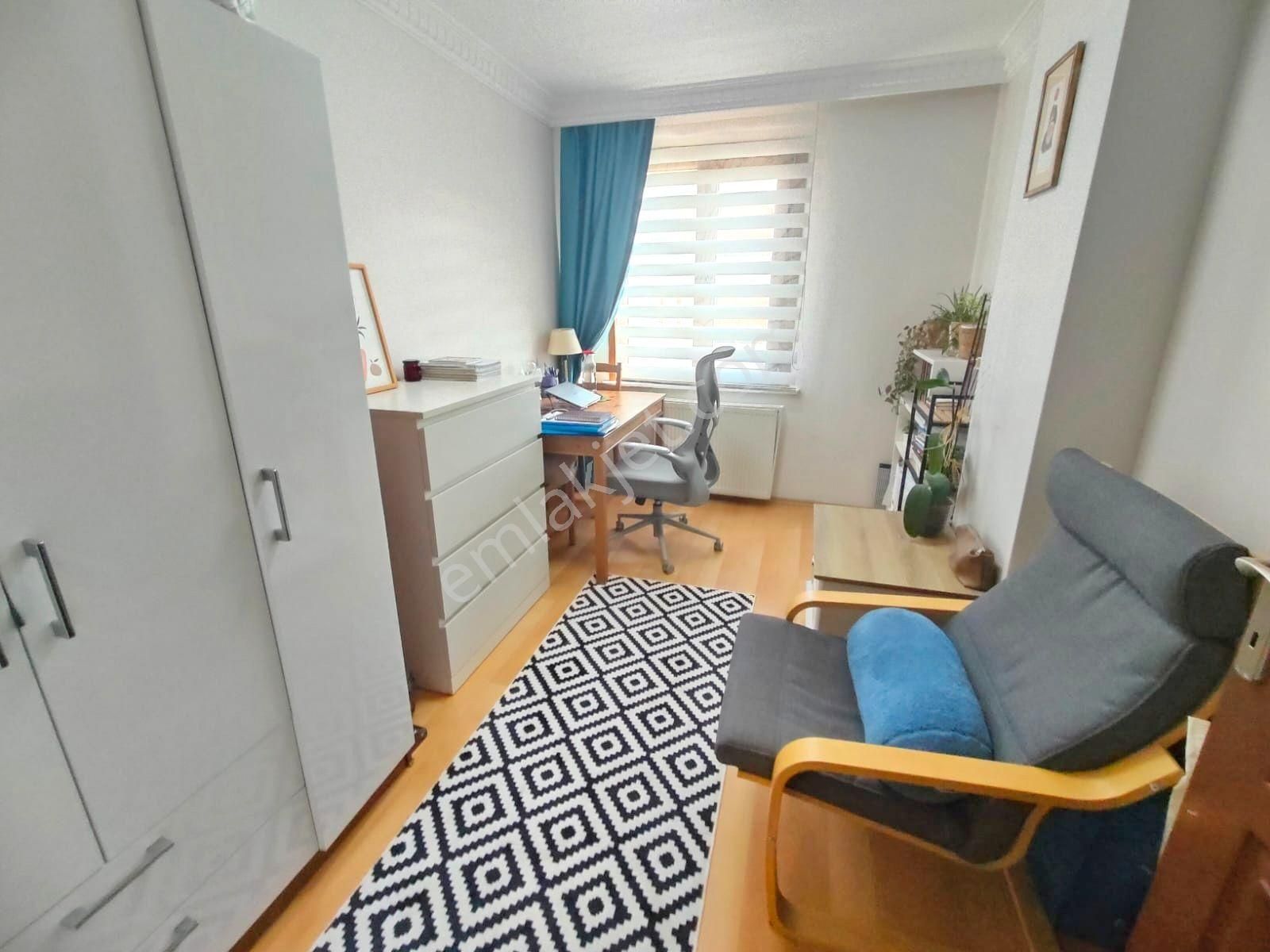 Emlak Dünyasından E-5 Yanı Başında Satılık 3+1 125 M2 Lüks Daire - Görsel 14