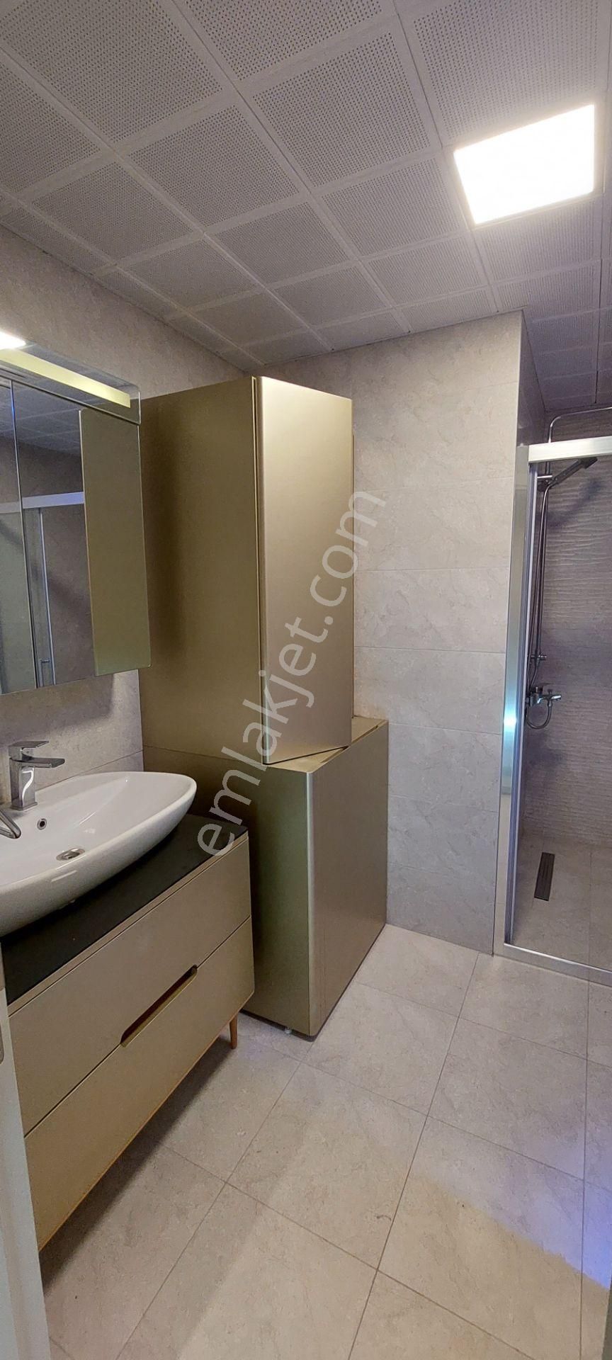 Avcılar Caddebostan Projesinde 150m2 Lüks Bahçeli Dubleks Daire - Görsel 32